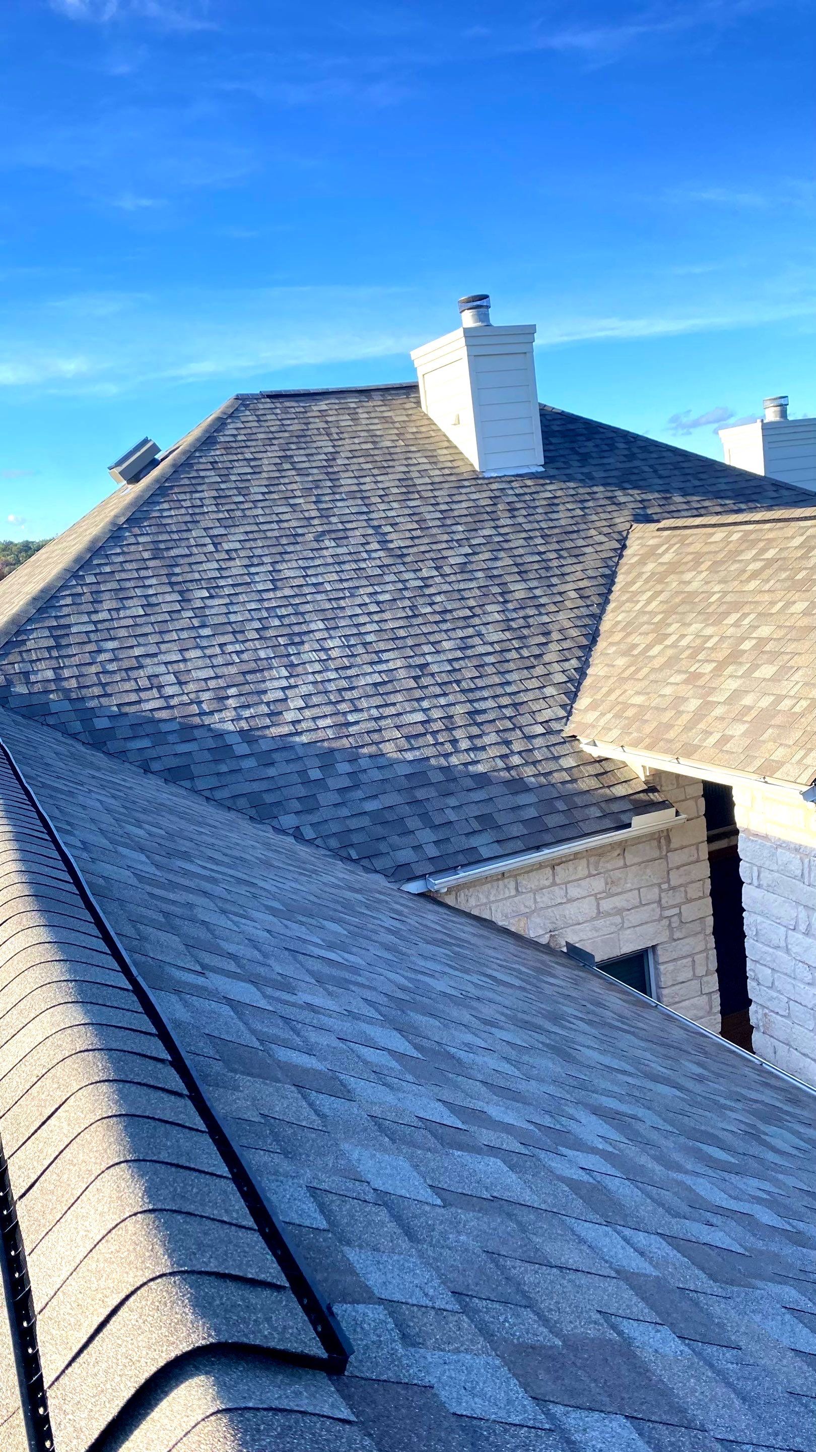Residential Roof Replacement using Owens Corning 30 year Architectural Shingles by Premier Roofing and Contracting