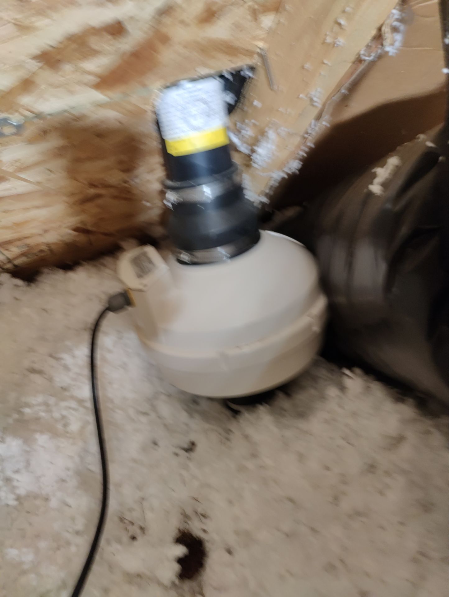 Fan Replacement by JustRadon.Com