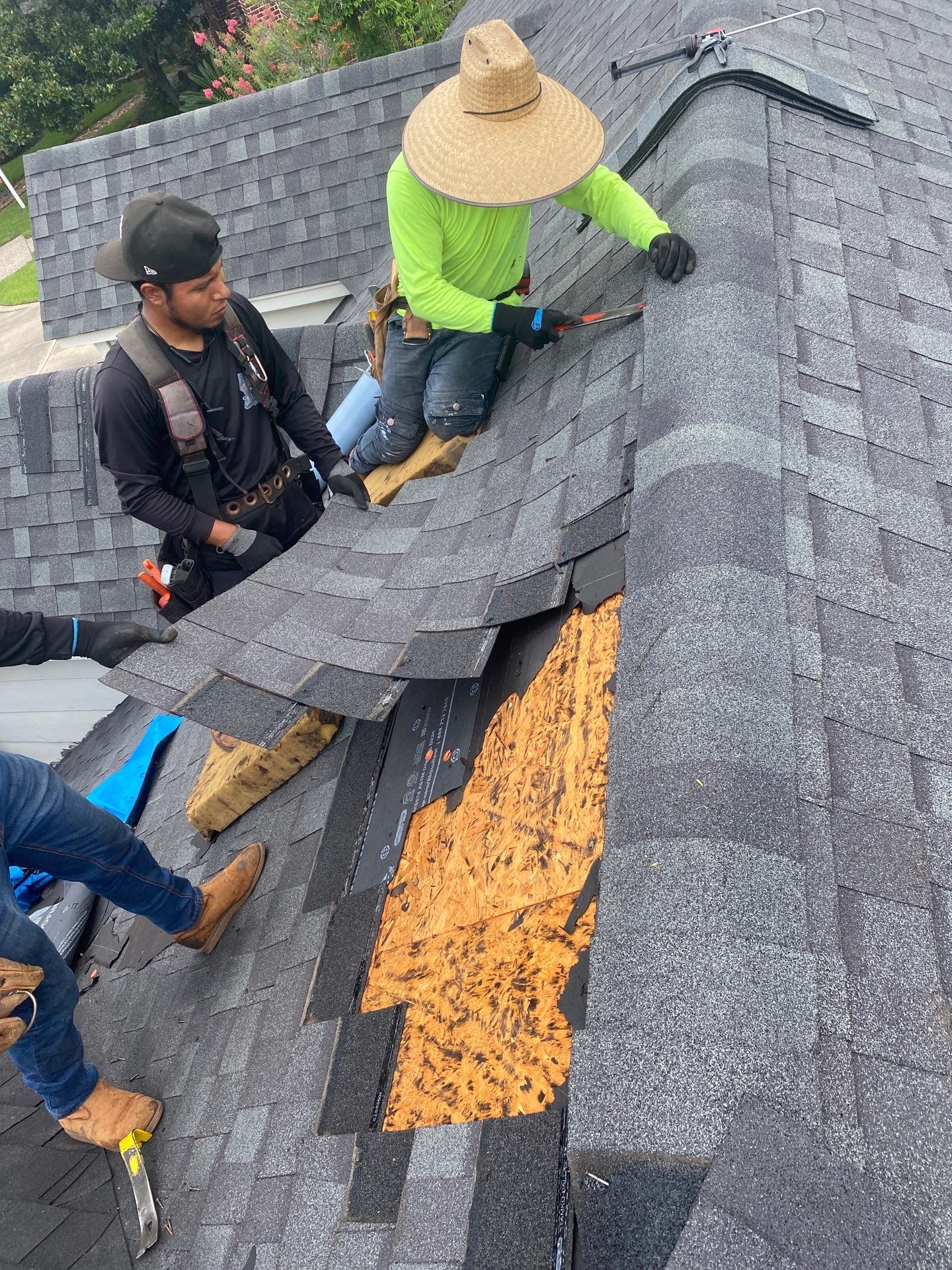 Residential Roofing Repair using Owen's Corning Duration (Lifetime) Shingles by Roof Repair Company