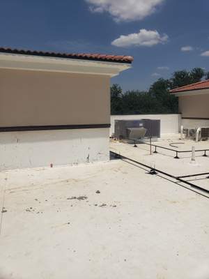 Commercial Roofing Installation using GAF Everguard TPO for Veterinary Emergency Group