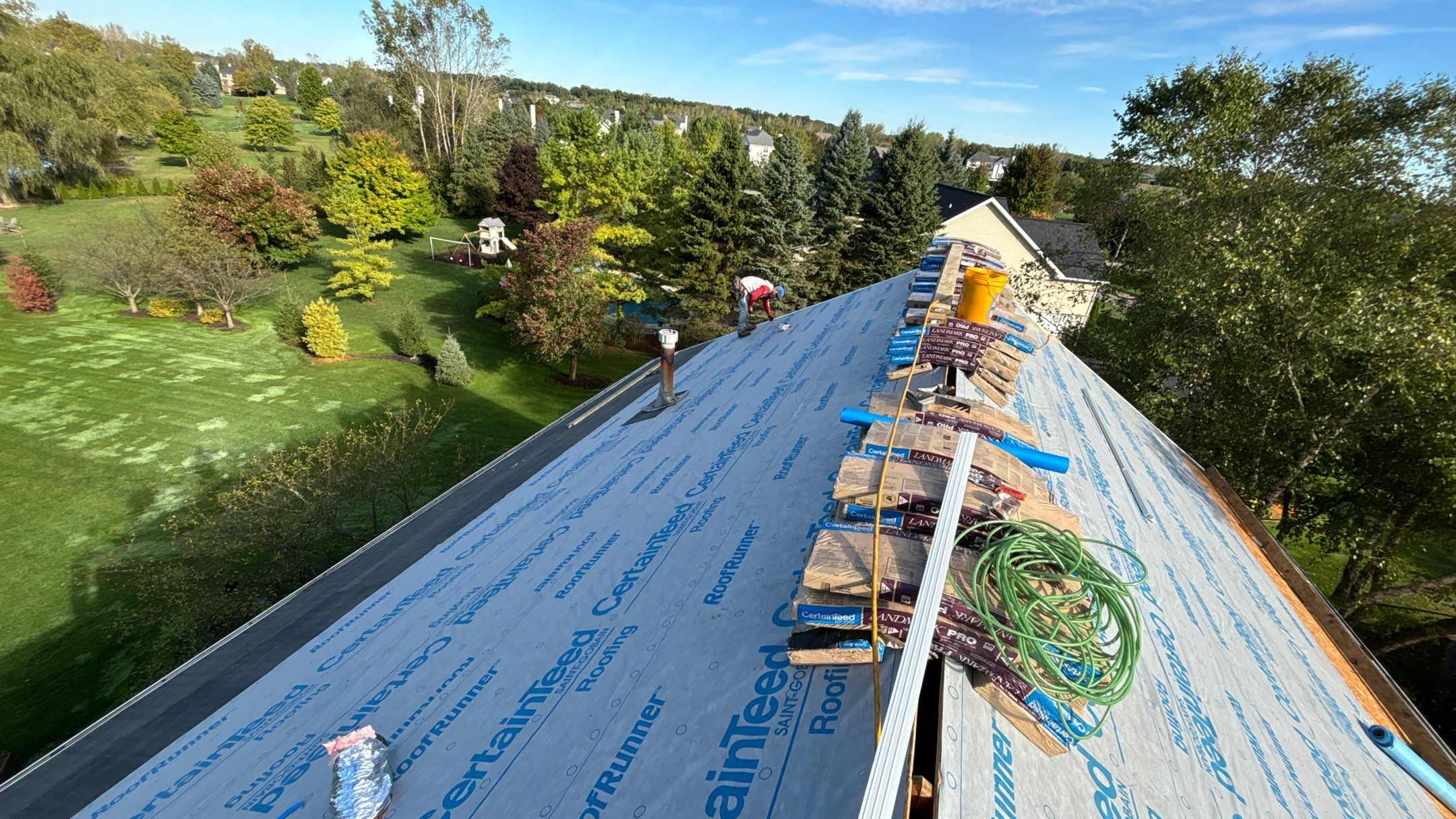 Roof Replacement using CertainTeed Landmark Pro by 180 Contractors