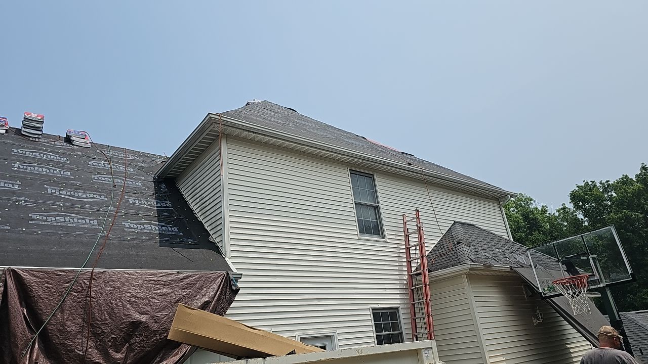 GAF Timberland Color: Pewter Gray by Eagle Eye Roofing