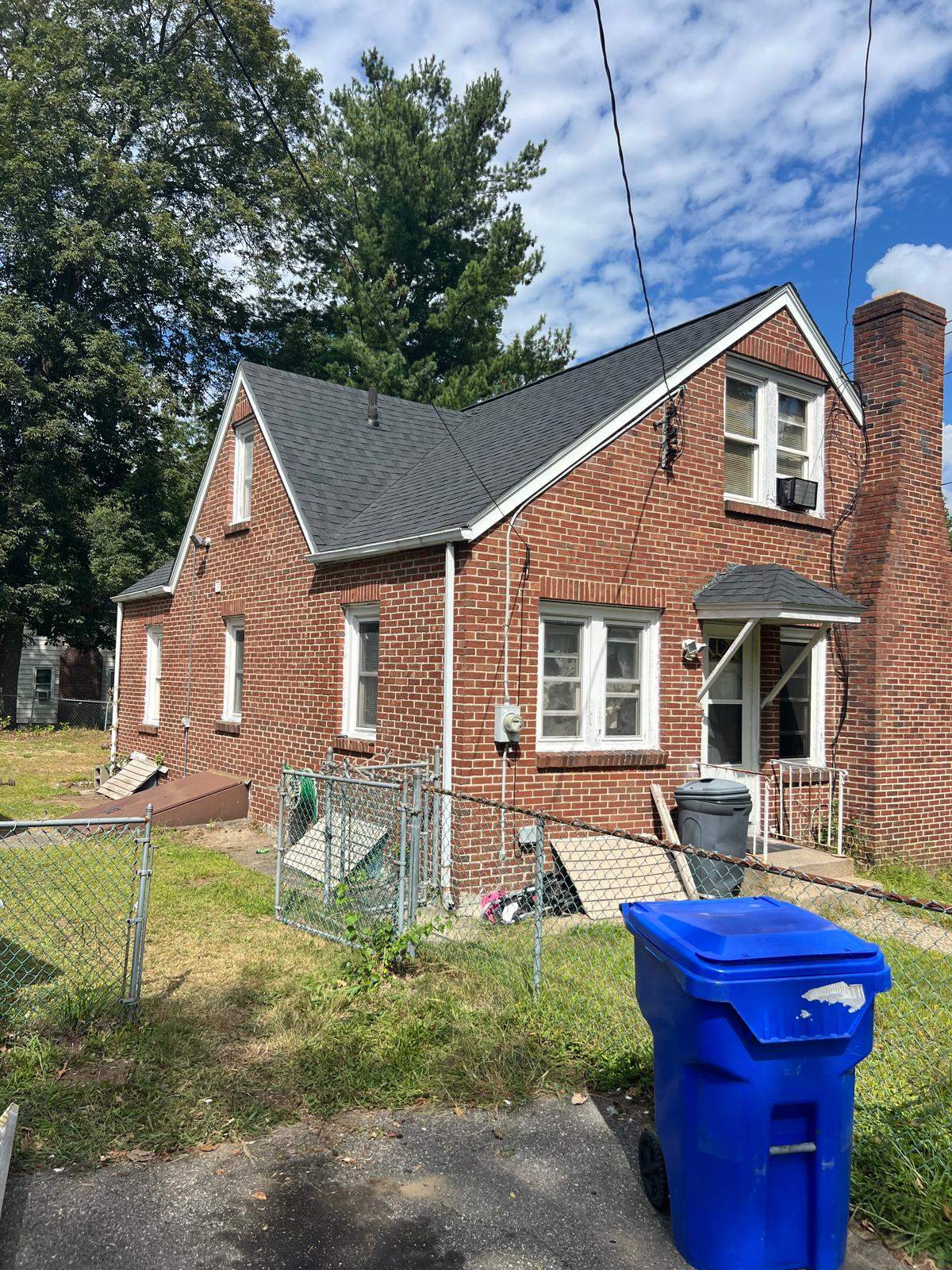 Full Roof Replacement – Owens Corning Duration, Onyx Black with Ridge Vent Upgrade by JOHNNYS PRO