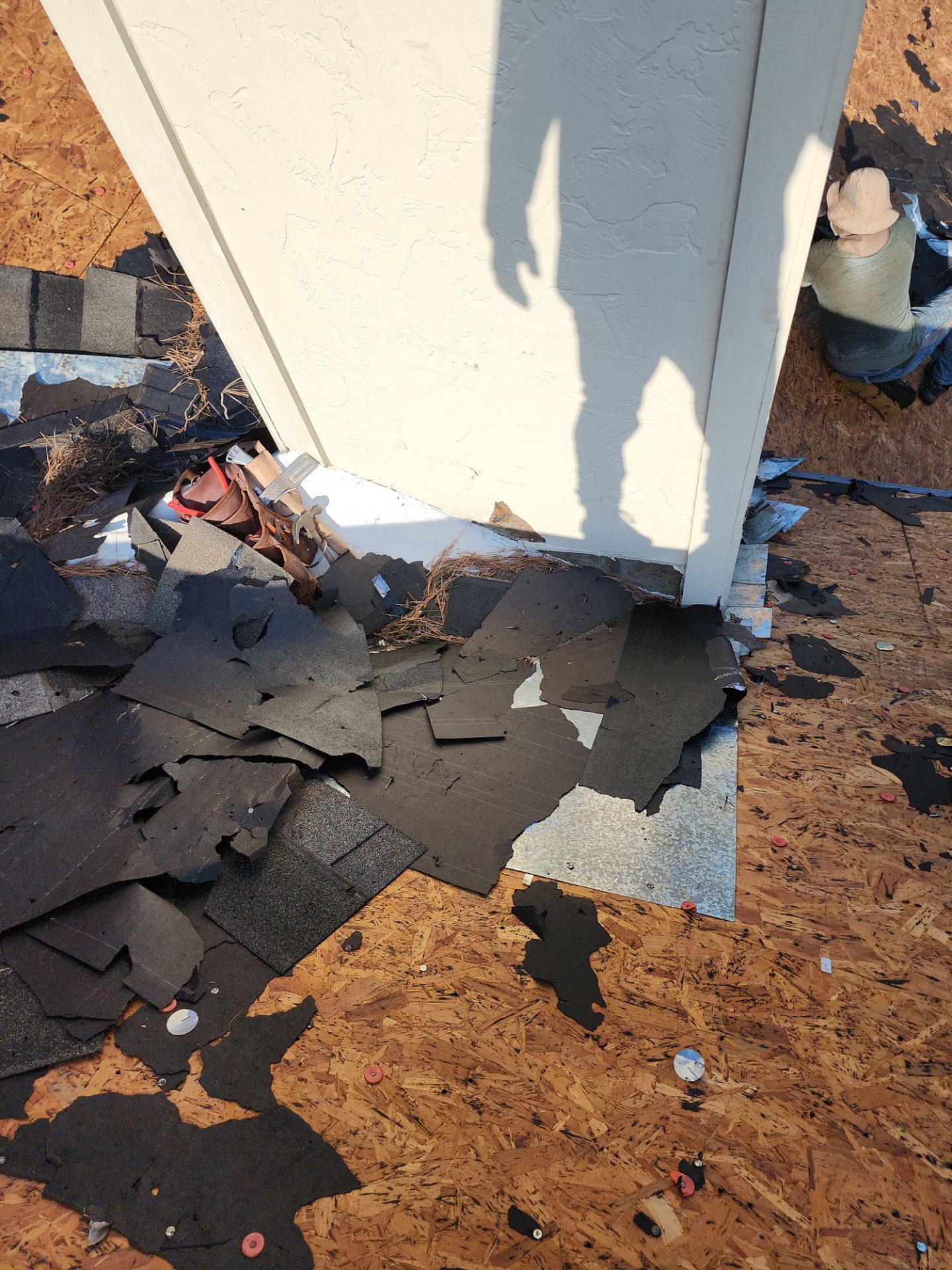 Residential Roofing Installation using Owen's Corning Duration (Lifetime) Shingles by Roof Repair Company