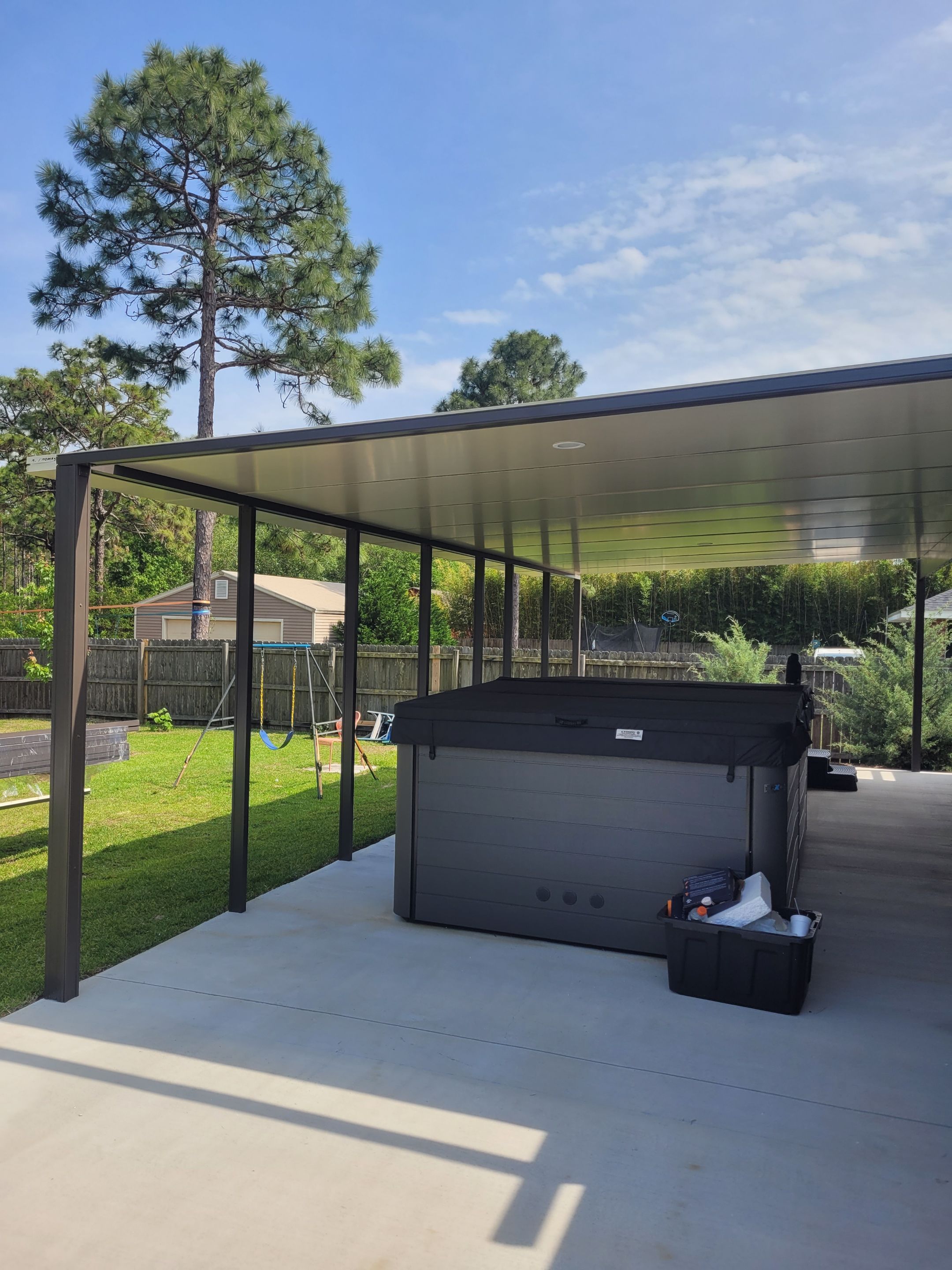 Large Screen Room & Patio Cover in Navarre by Titan Sunrooms
