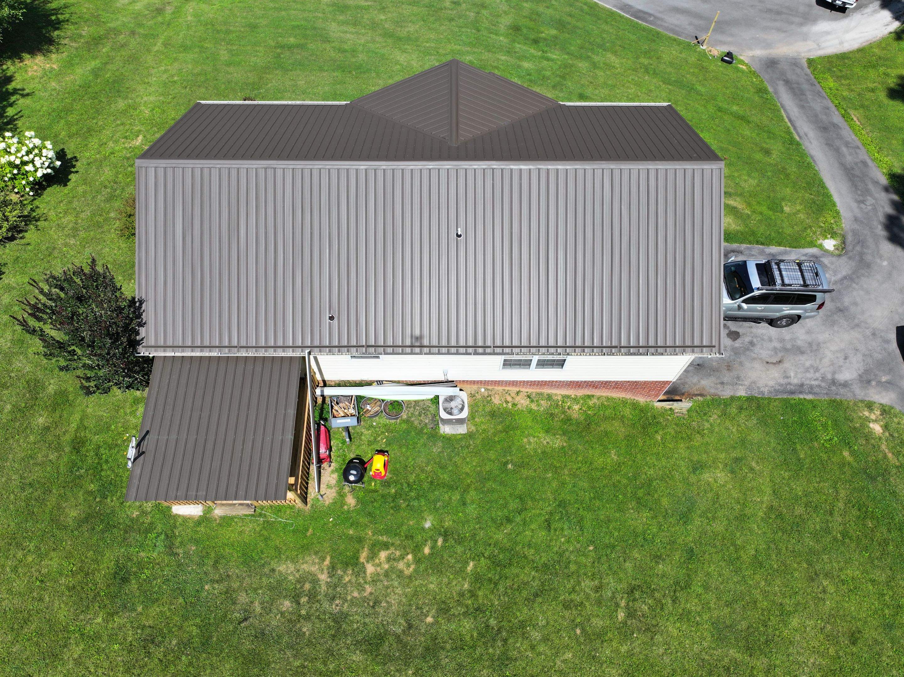 Carrier Residence by Omnia Roofing