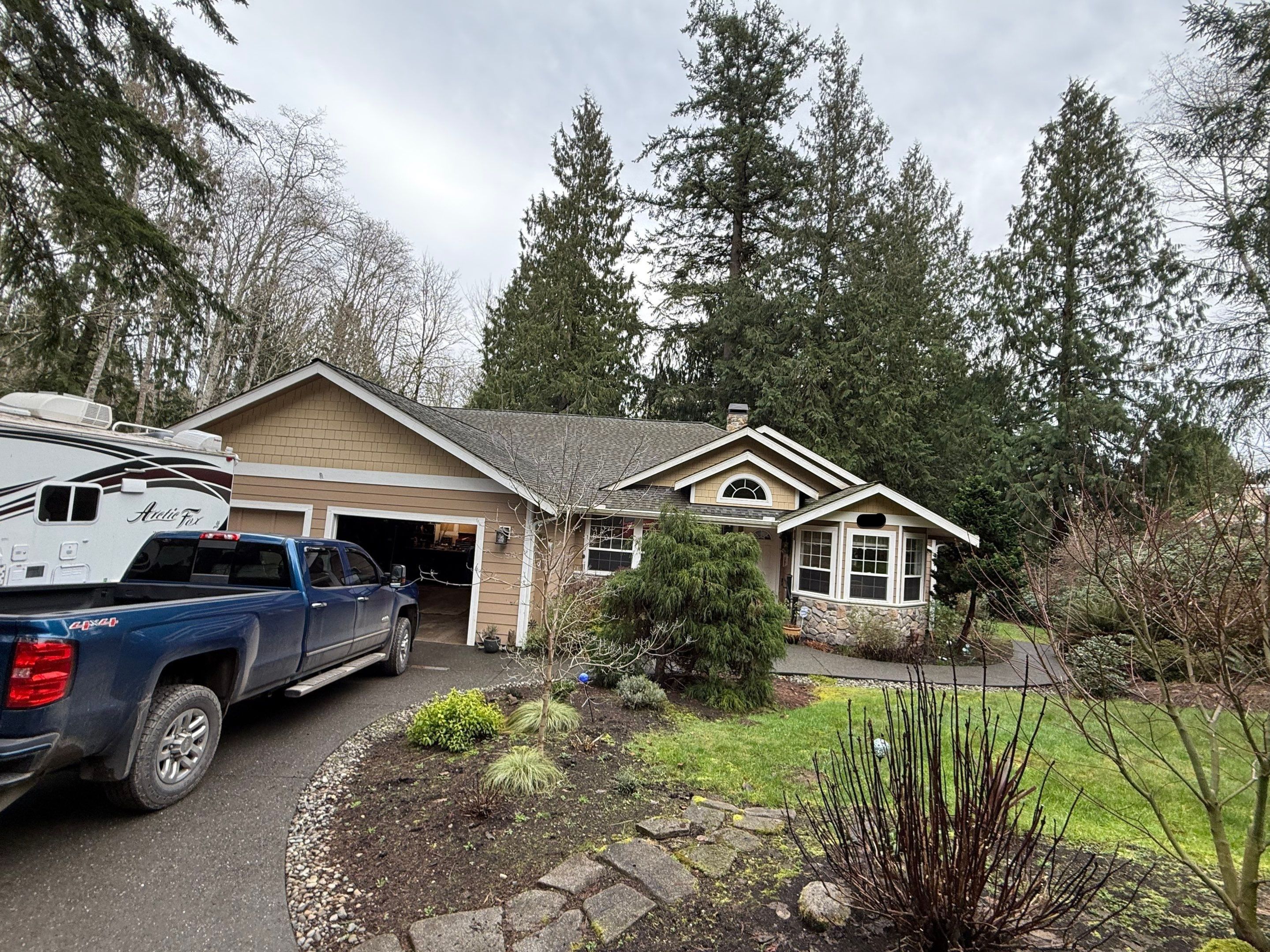 Residential Roof Repair in Kingston, WA by Hanley Construction