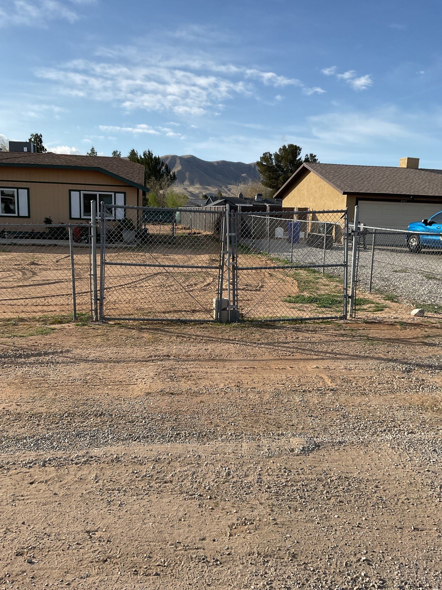 Fence Installation using Ranch Style Vinyl by Fence Guys Inc.