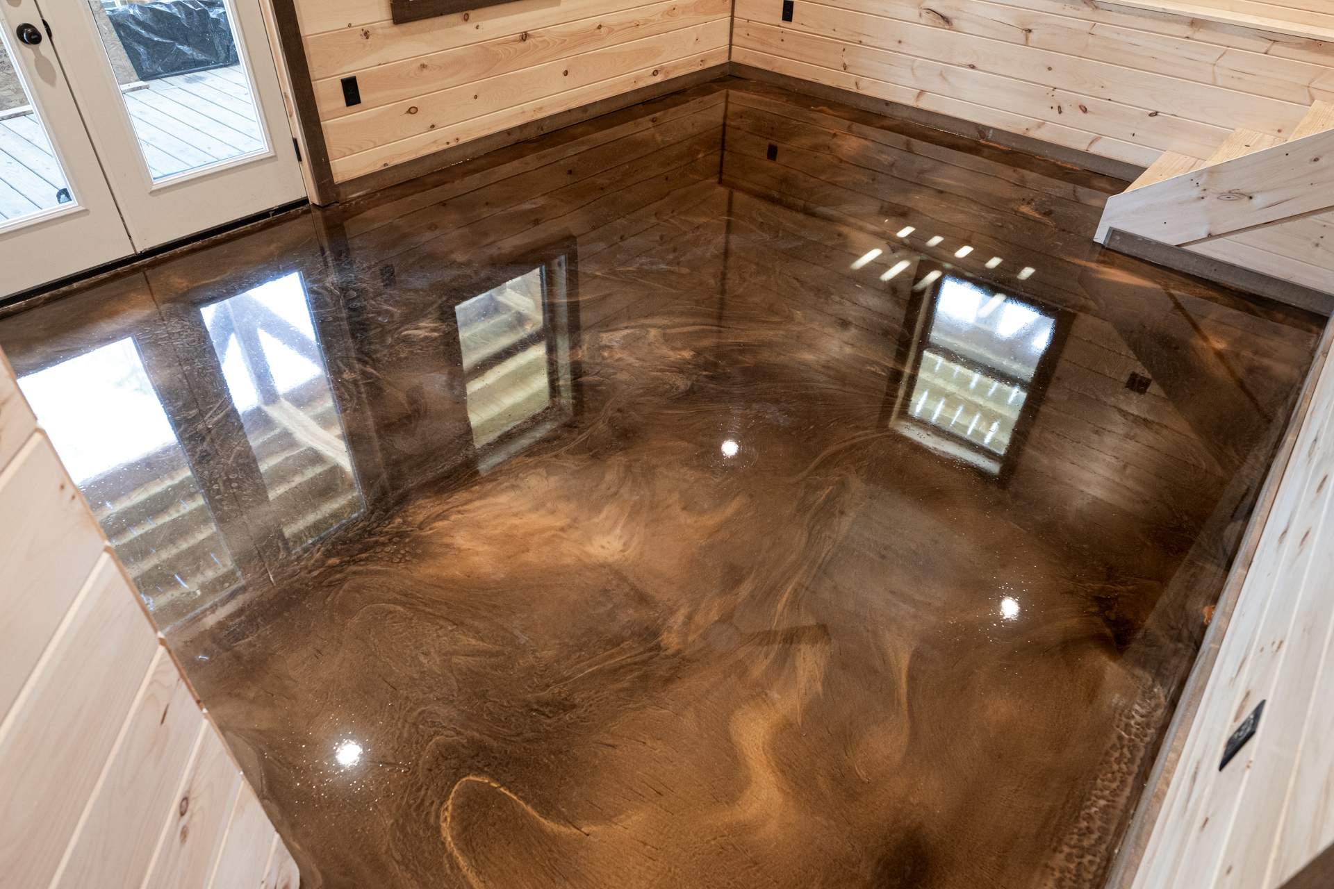 Stunning Metallic Epoxy Basement Installation in Morganton, GA by Elite Floor Solutions