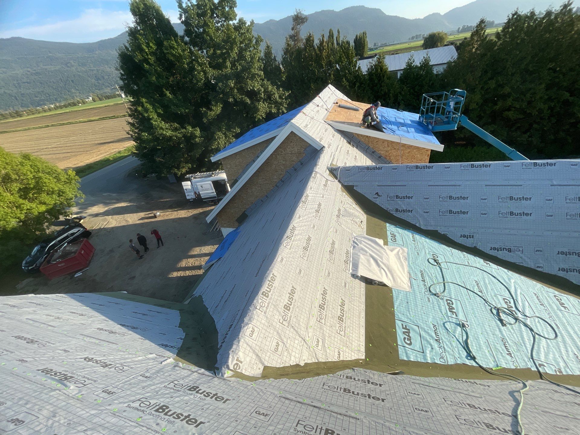 Residential New Construction by Top Notch Roofing Inc