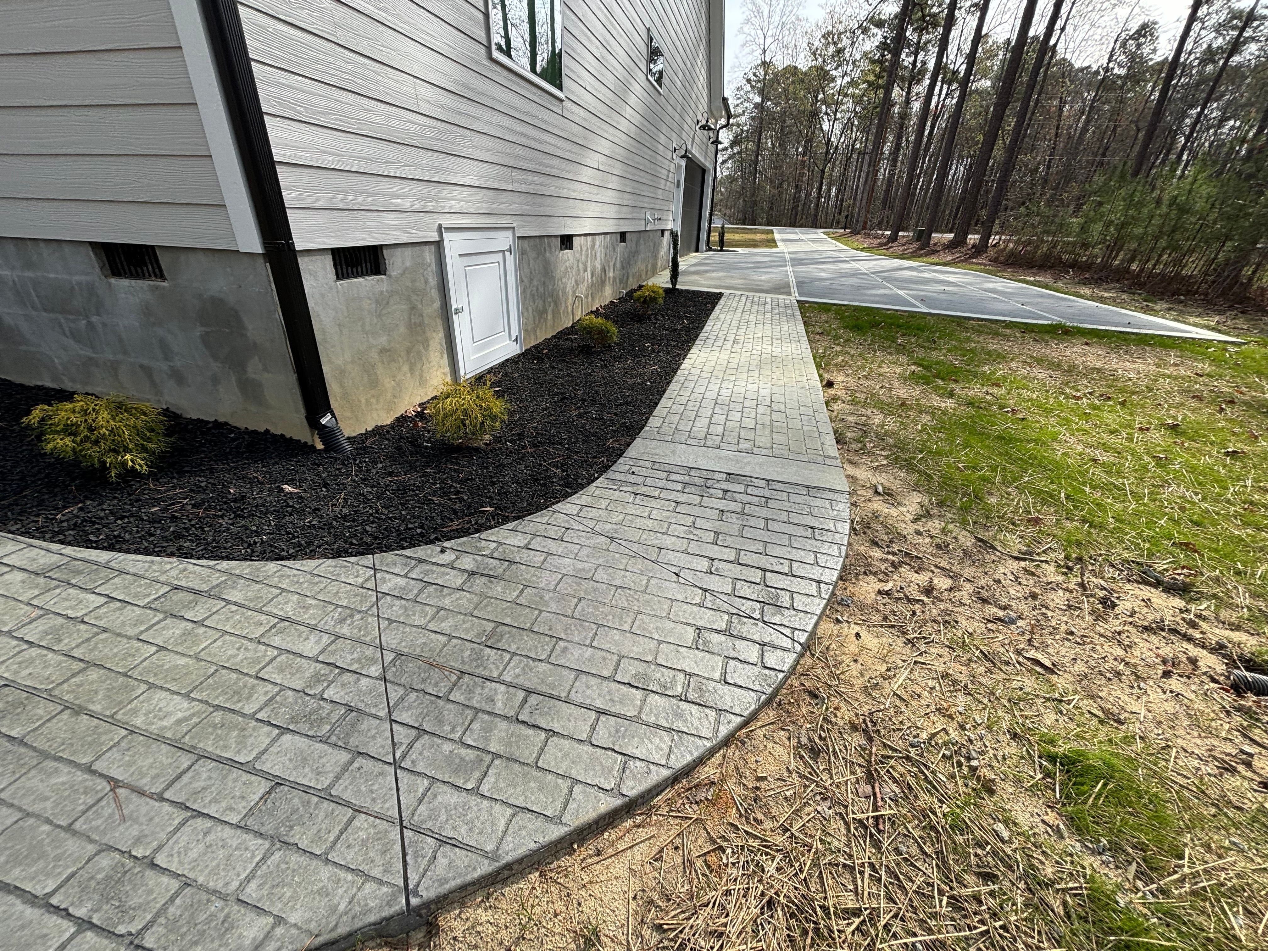 Clifton Pond Driveway by Paragon Contracting