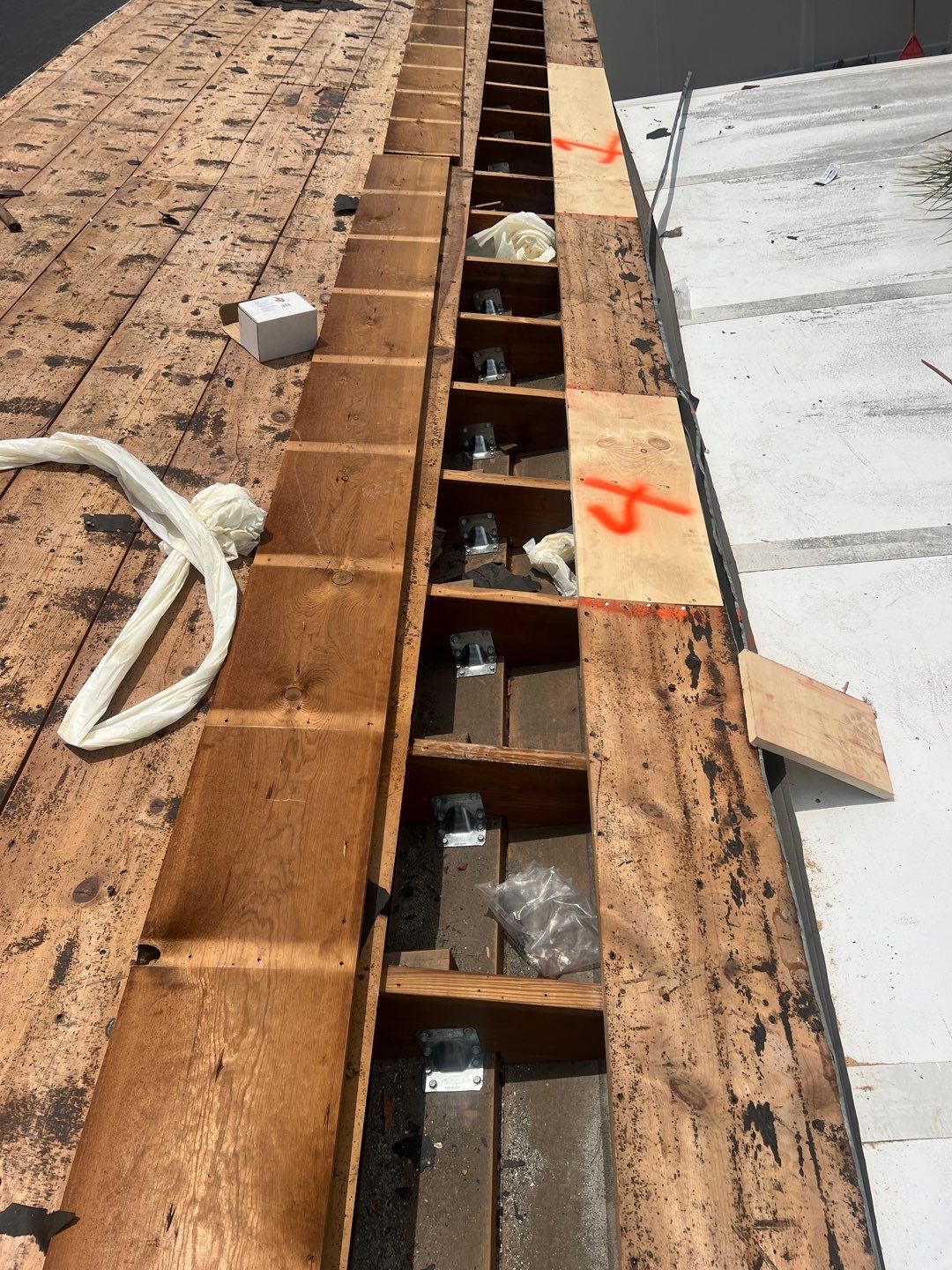 Project in St. Petersburg 33710 by Mitchell Roofing Company LLC 