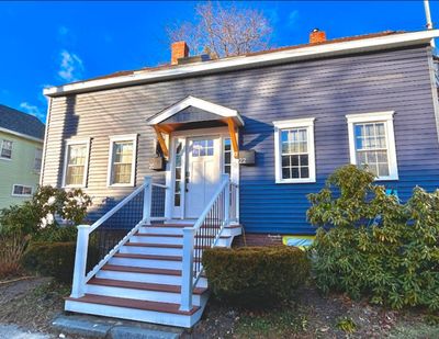 Rochester, New Hampshire - Vinyl Siding Project 