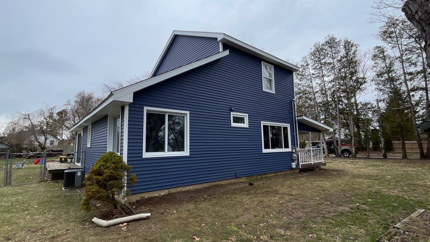 Siding Replacement using CertainTeed Restoration Classis D4 by 180 Contractors