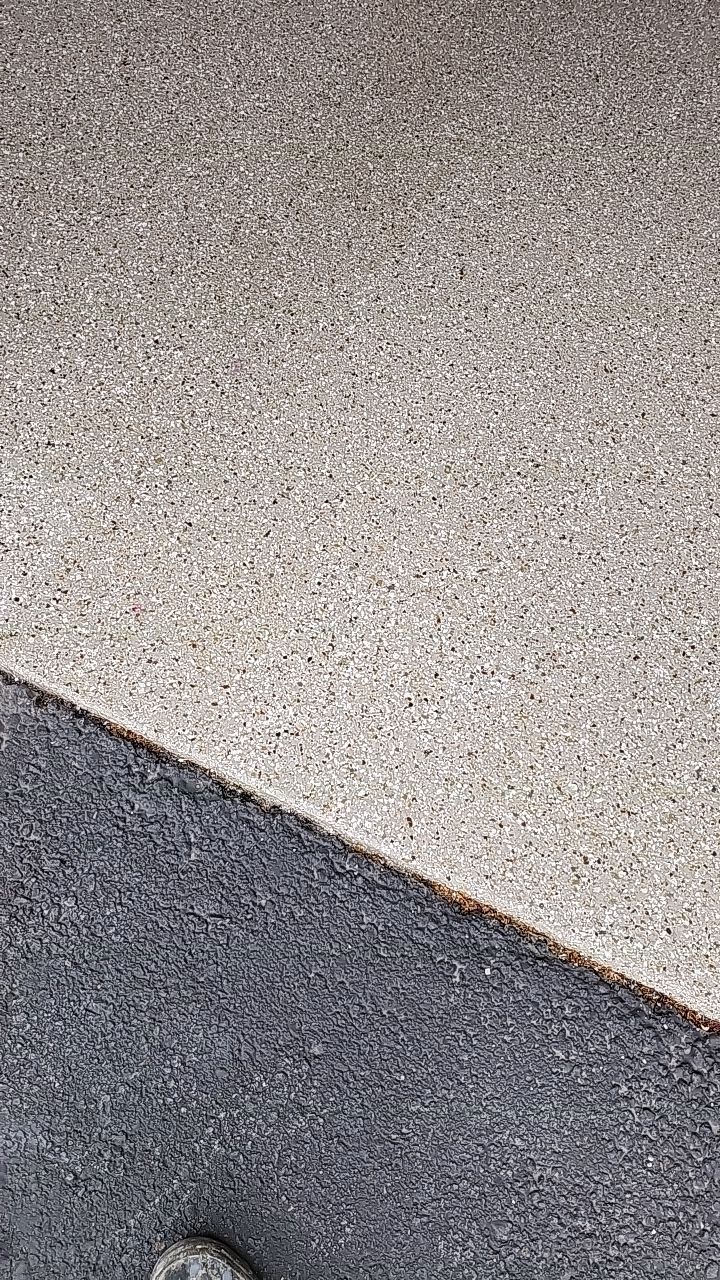 Garage Floor Polyaspartic Coating with Pebble Beach 1/4" Flakes by Croc Coatings, LLC