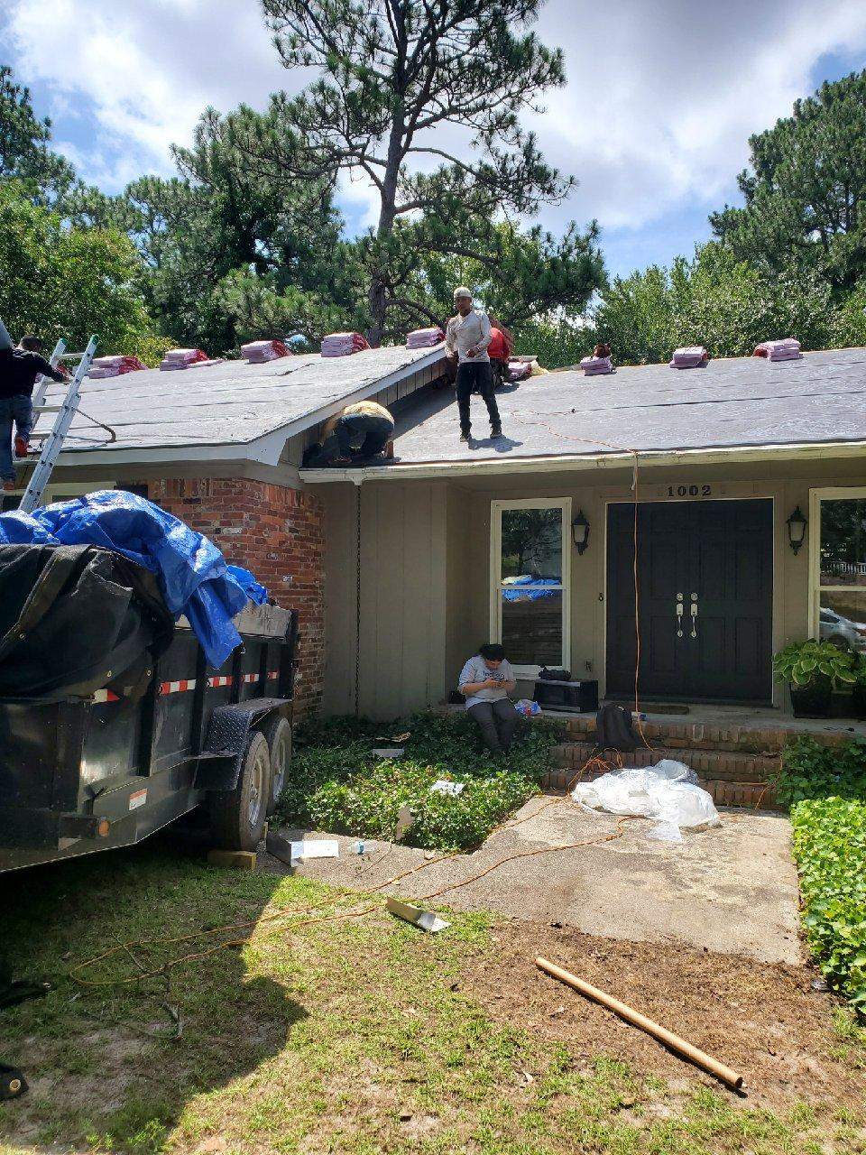 Residential Roofing Installation using Owens Corning® Oakridge Onyx Black by Indigo State Roofing