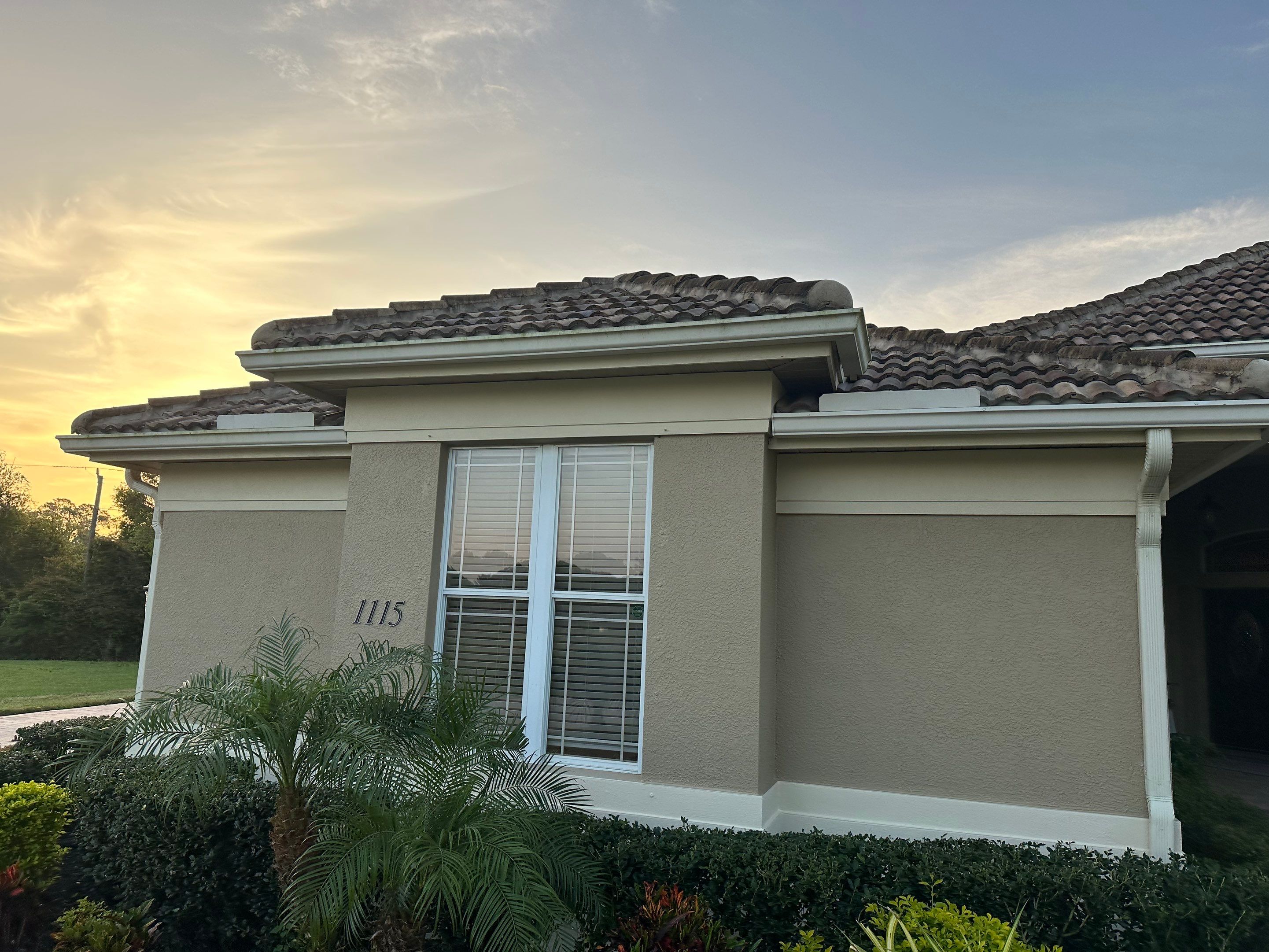 Concrete Tile Roof Cleaning in Winding River Community, Bradenton, FL | Sunshine AquaWash by Sunshine AquaWash