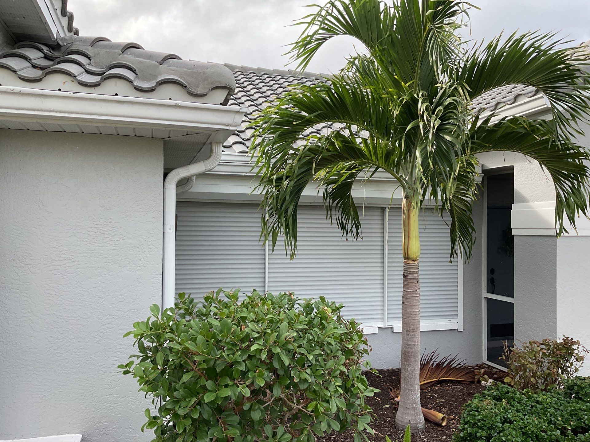 Custom Aluminum Gutters in Punta Gorda FL by Gutter Professors