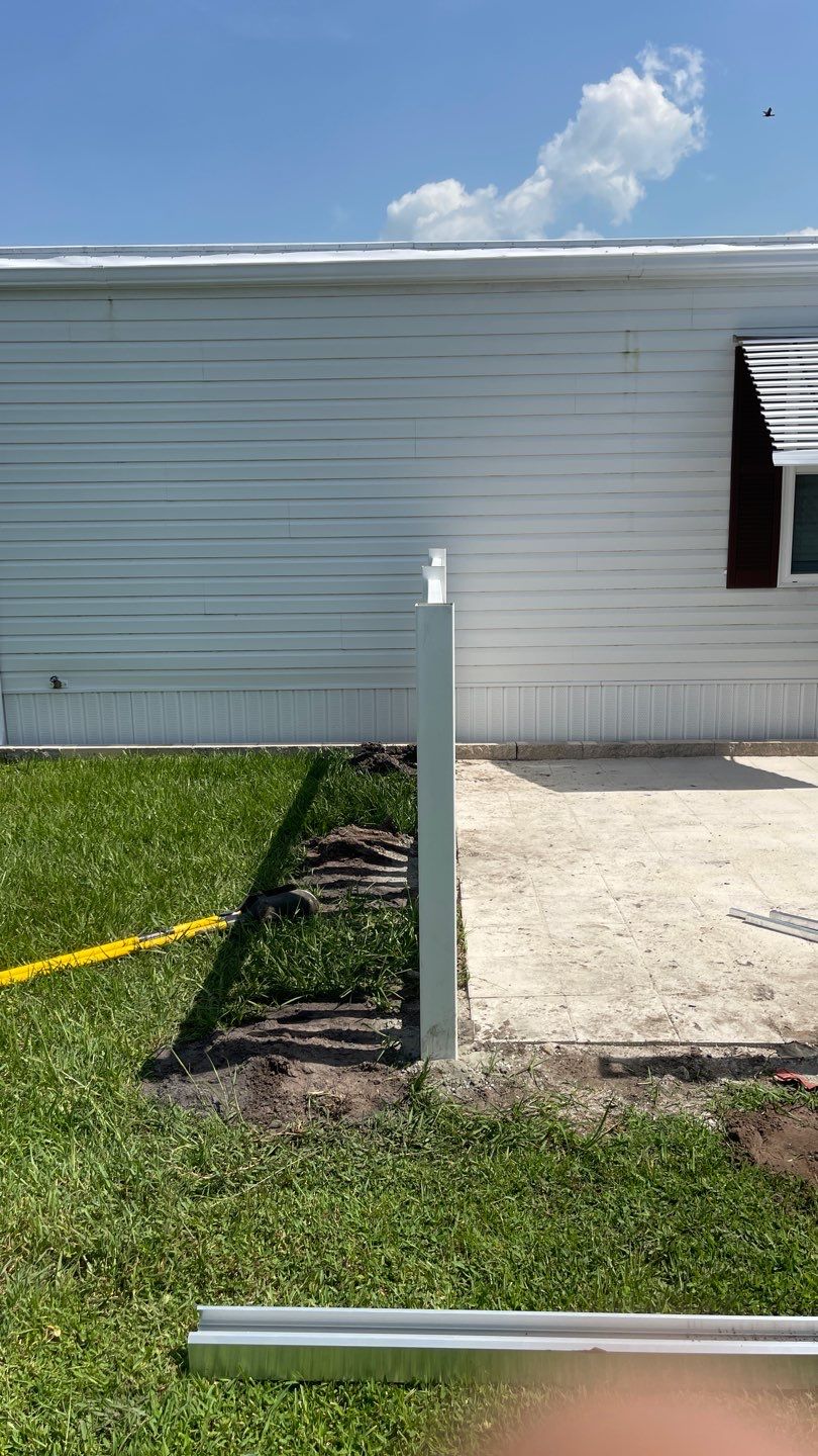 Palmetto, FL 4 ft. Tall White Vinyl Spaced Picket Fence by Asap fence and gates, LLC