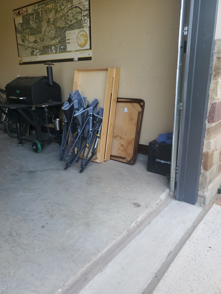 John Newcombe Country Club, New Braunfels by TORO Garage Co