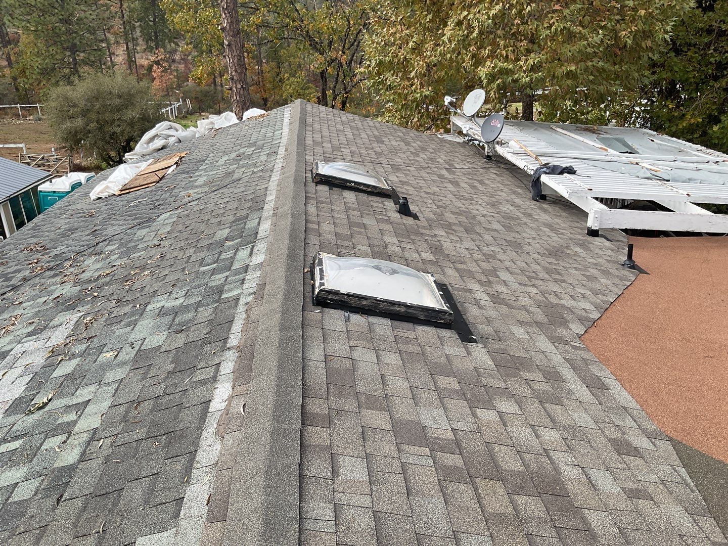 Residential Roofing Installation using Owens Corning Roofing Shingles by Byers Enterprises 