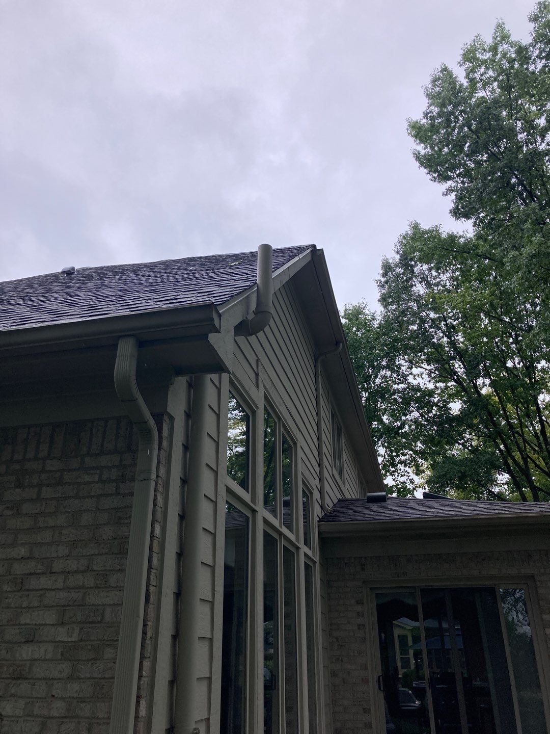 Roof Replacement using CertainTeed Landmark by 180 Contractors