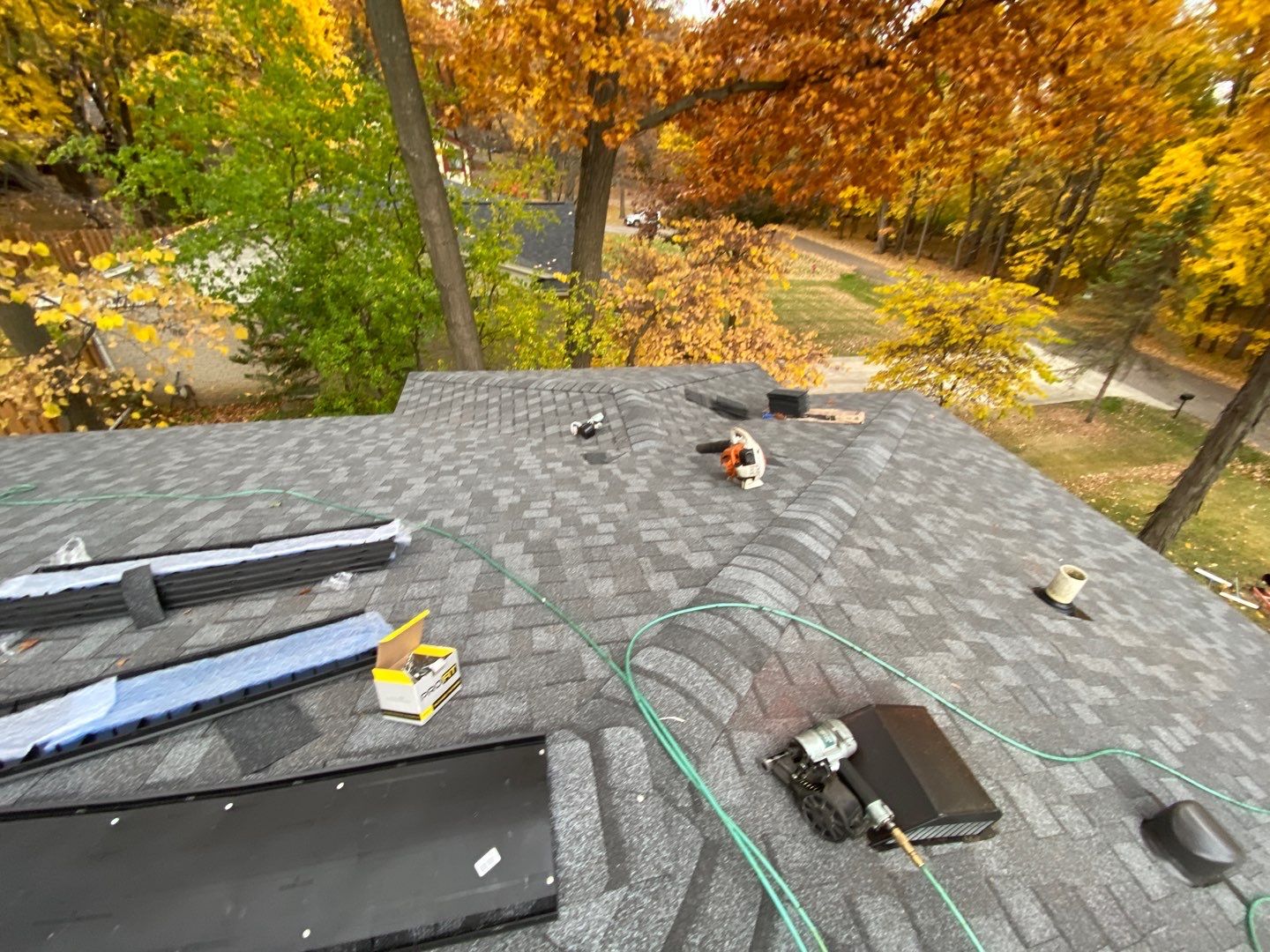 Roof Replacement using CertainTeed Landmark by 180 Contractors