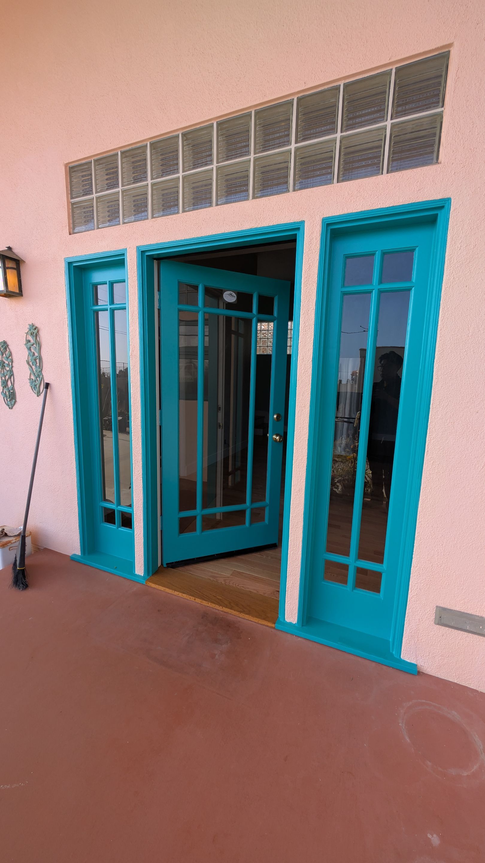 Asis Painting Inc. featured photo.