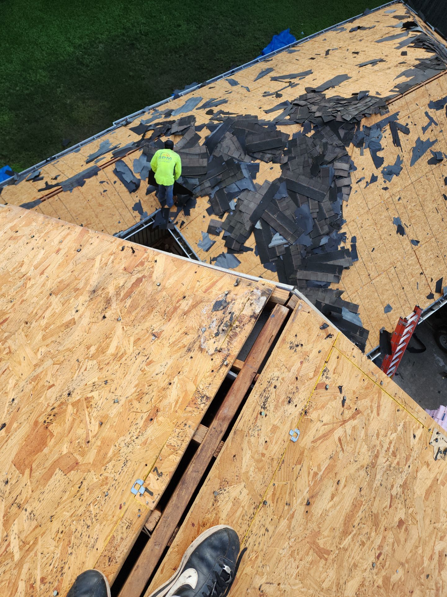 Residential Roofing Repair using Owen's Corning Duration (Lifetime) Shingles by Roof Repair Company