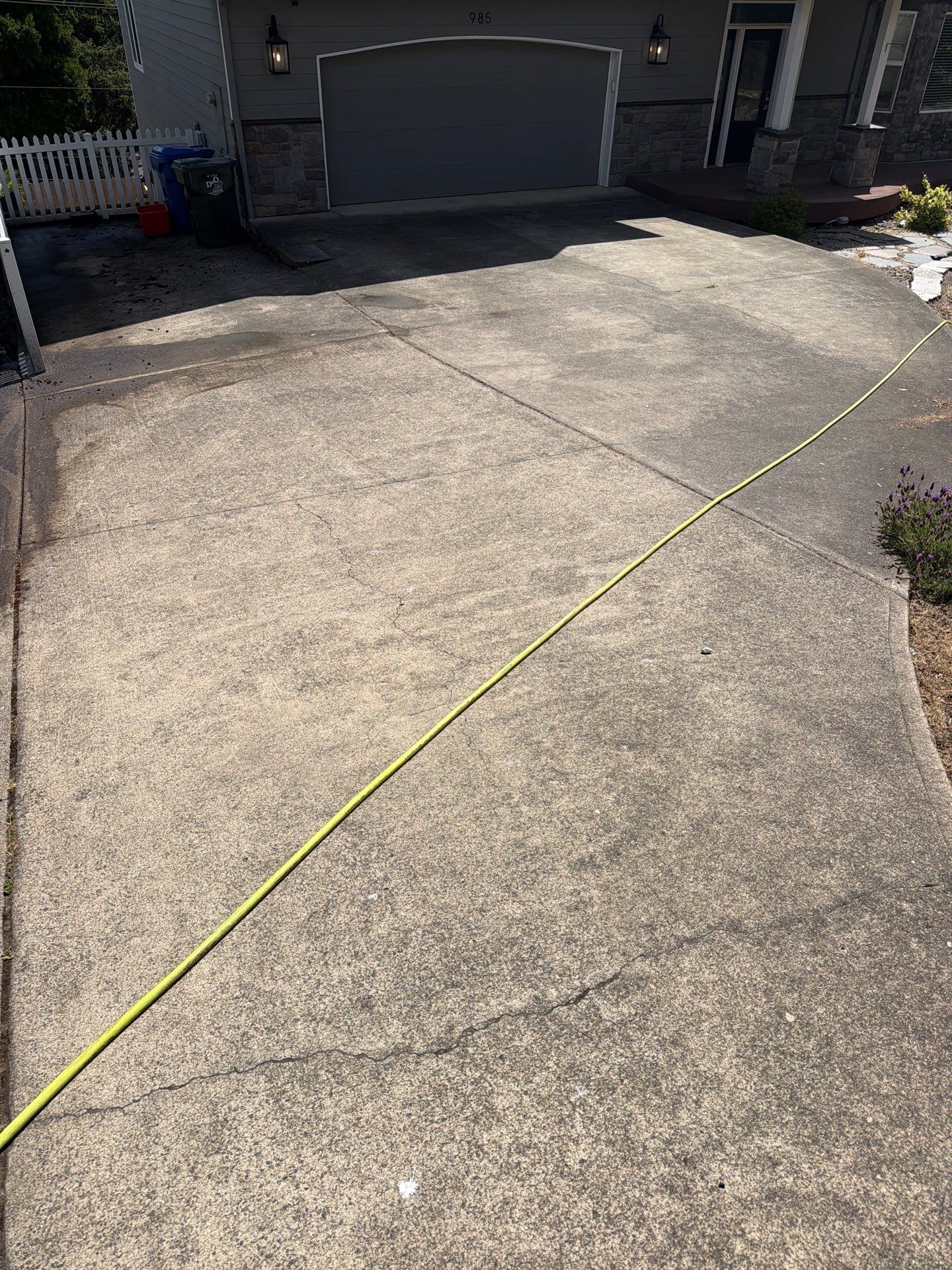 Exterior Cleaning / Pressure washing by Handyman State LLC