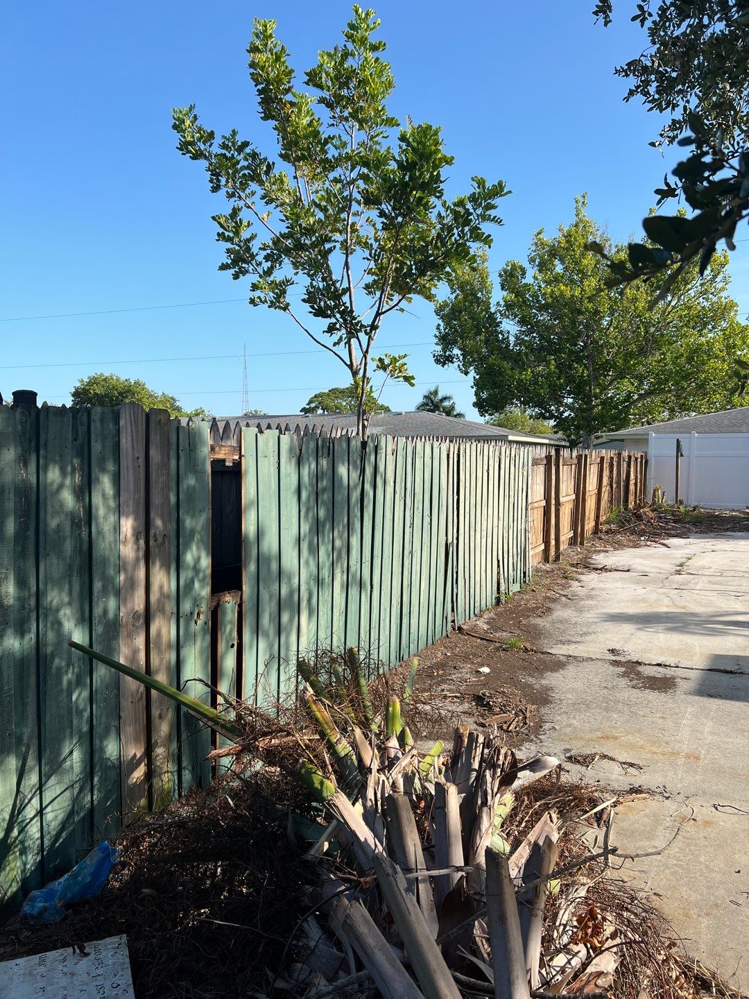 Bradenton, FL 6ft. Tall White Vinyl Privacy Fence  by Asap fence and gates, LLC
