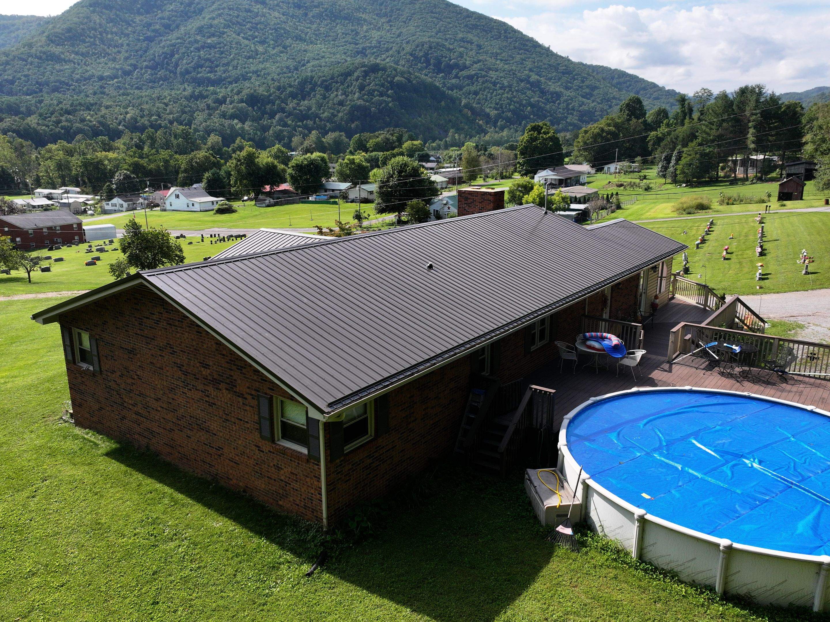 Whisenhunt Residence by Omnia Roofing