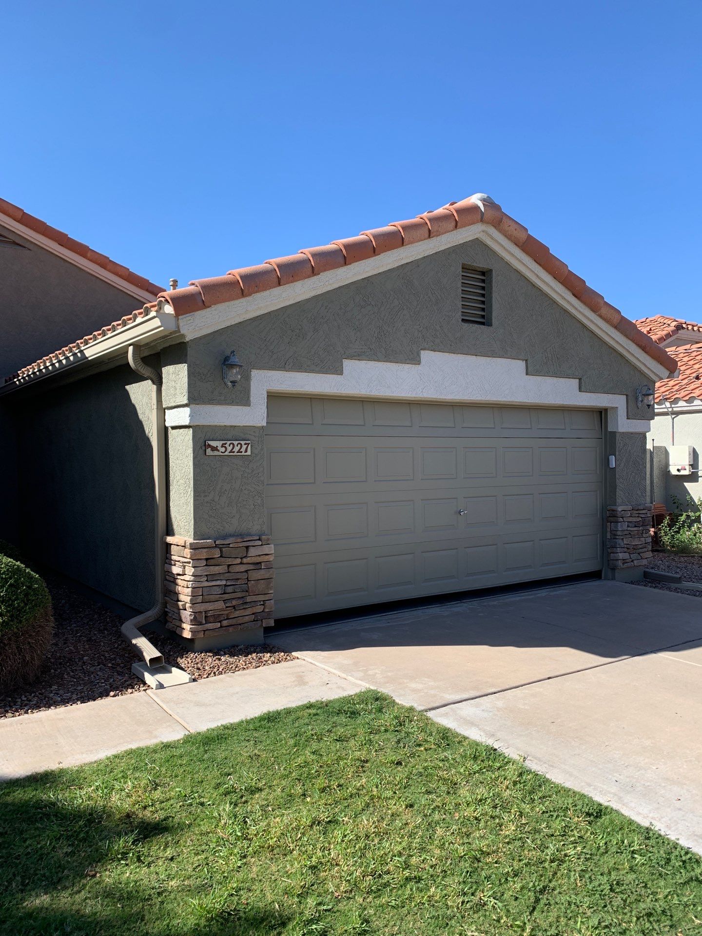 Exterior Painting - Glendale by Crash of Rhinos Painting & Garage Floors