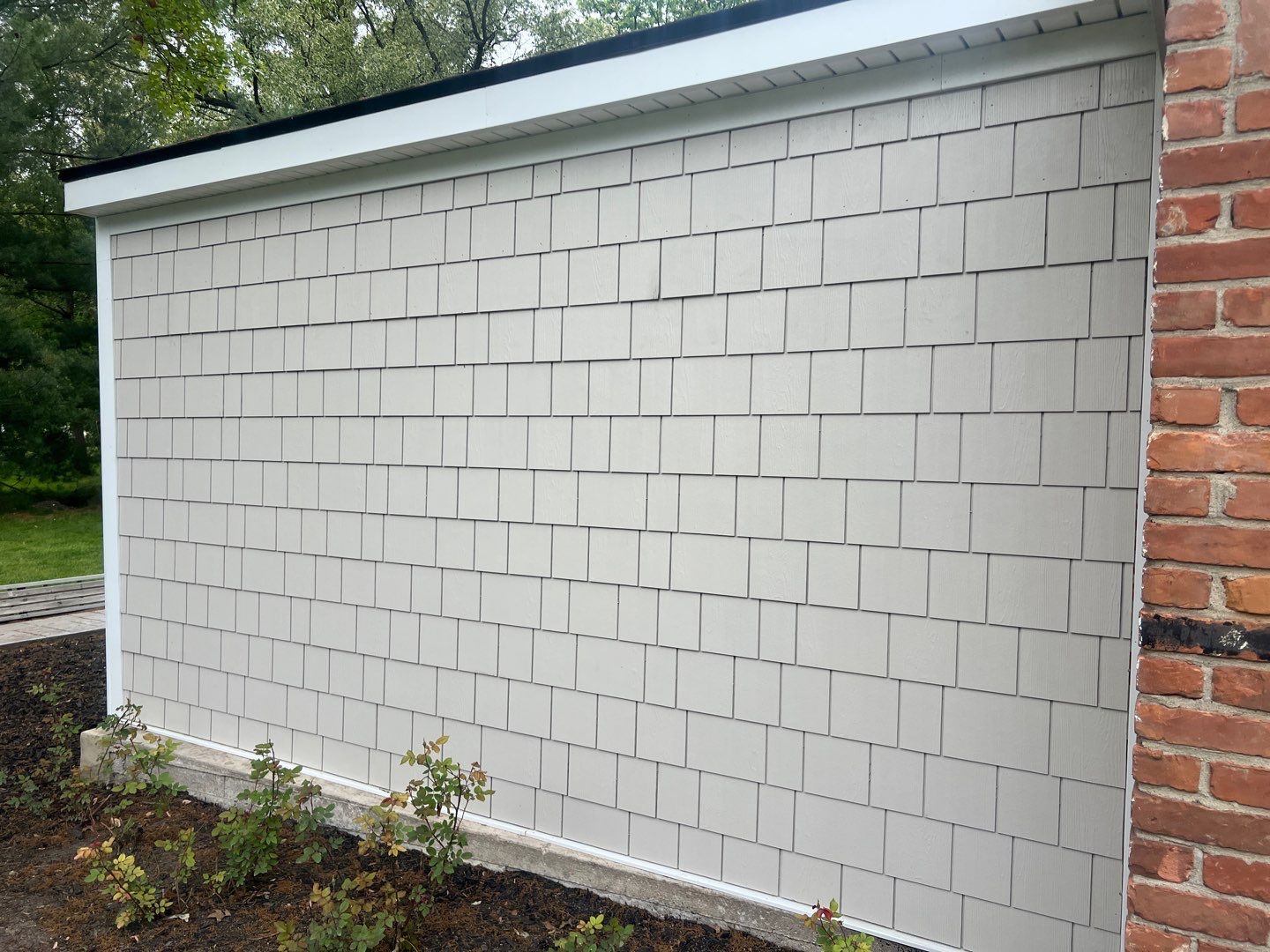 James HardieShingle Installation by Bloomfield Construction & Restoration