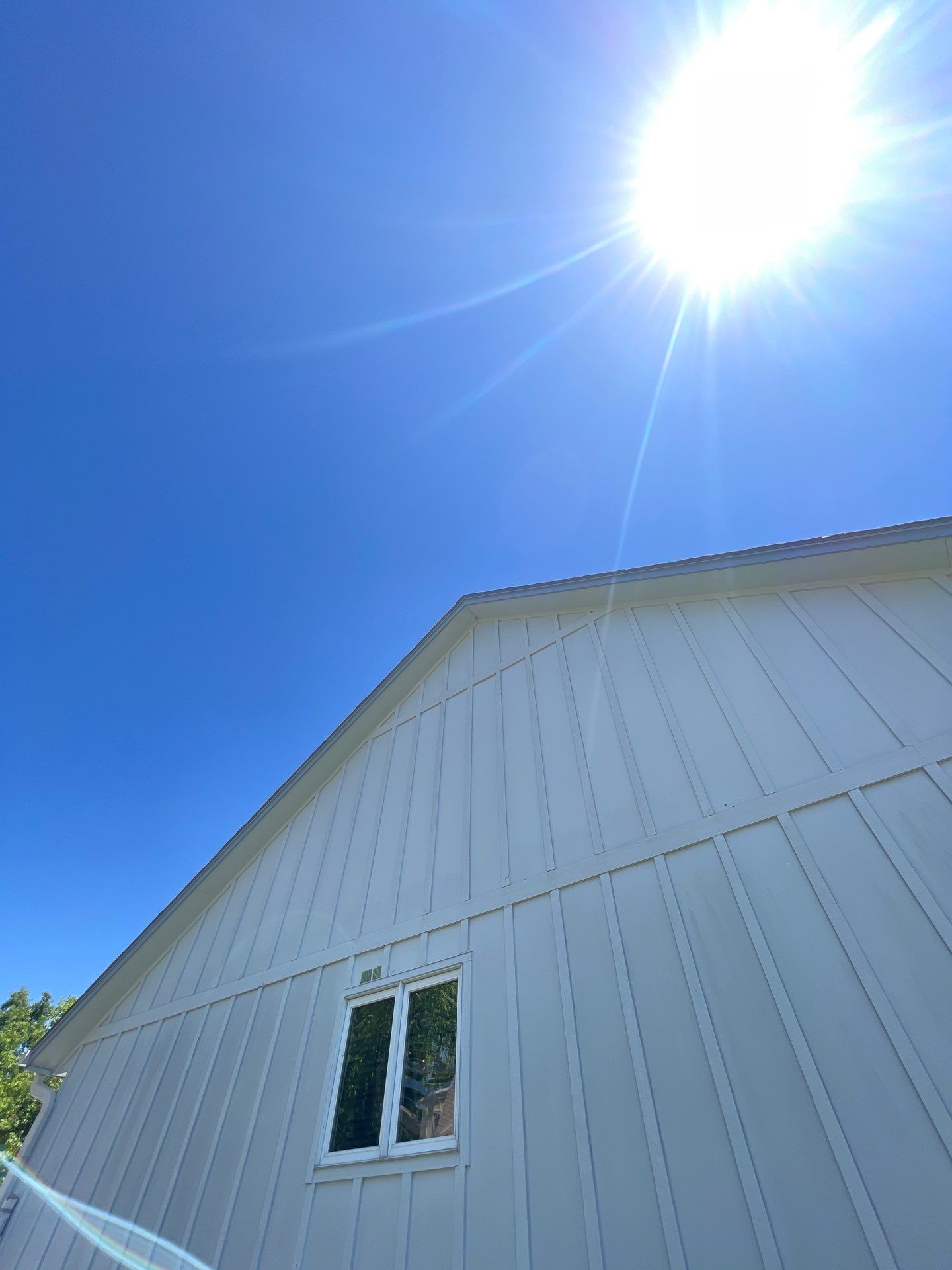 James Hardie siding in Overland park  by EEC  Windows, Siding & Roofing 
