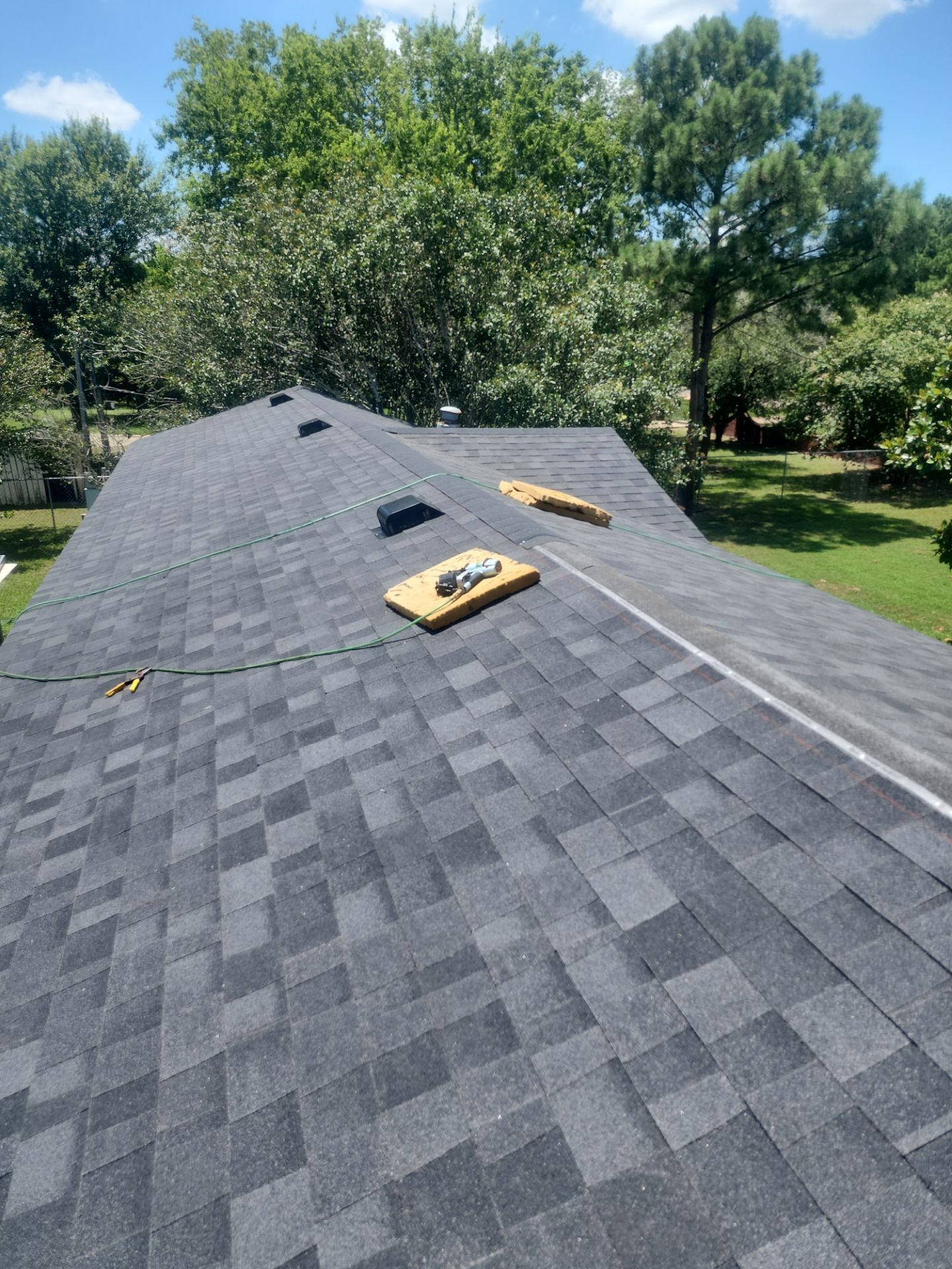 Residential Roofing Installation using Owen's Corning Duration (Lifetime) Shingles by Roof Repair Company