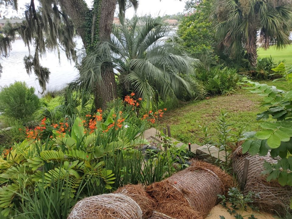 Custom Horizontal Fence  by Hip Square Fence Inc.
