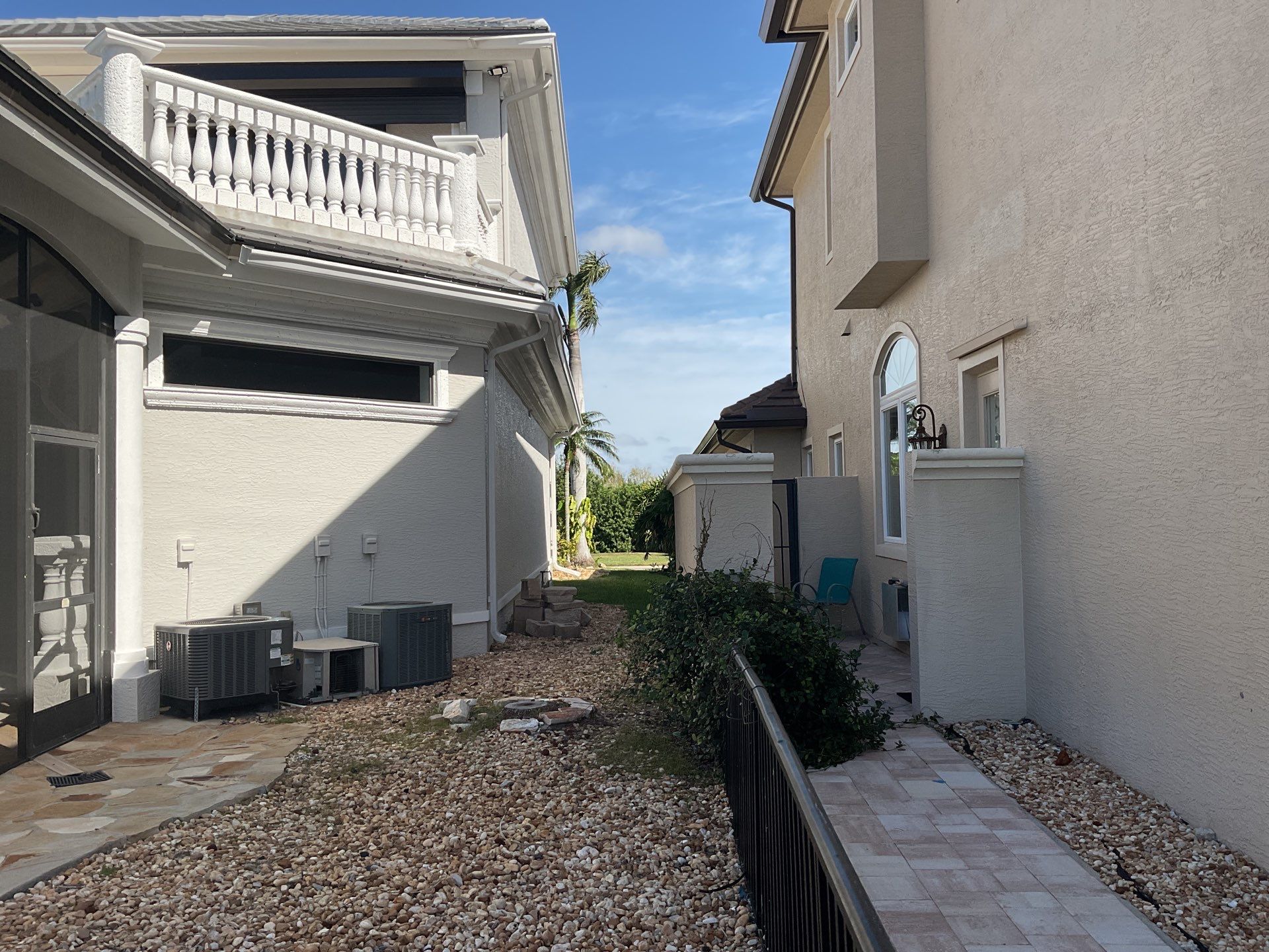 7-Inch Seamless Gutters for Heavy Rainfall in Cape Coral FL by Gutter Professors