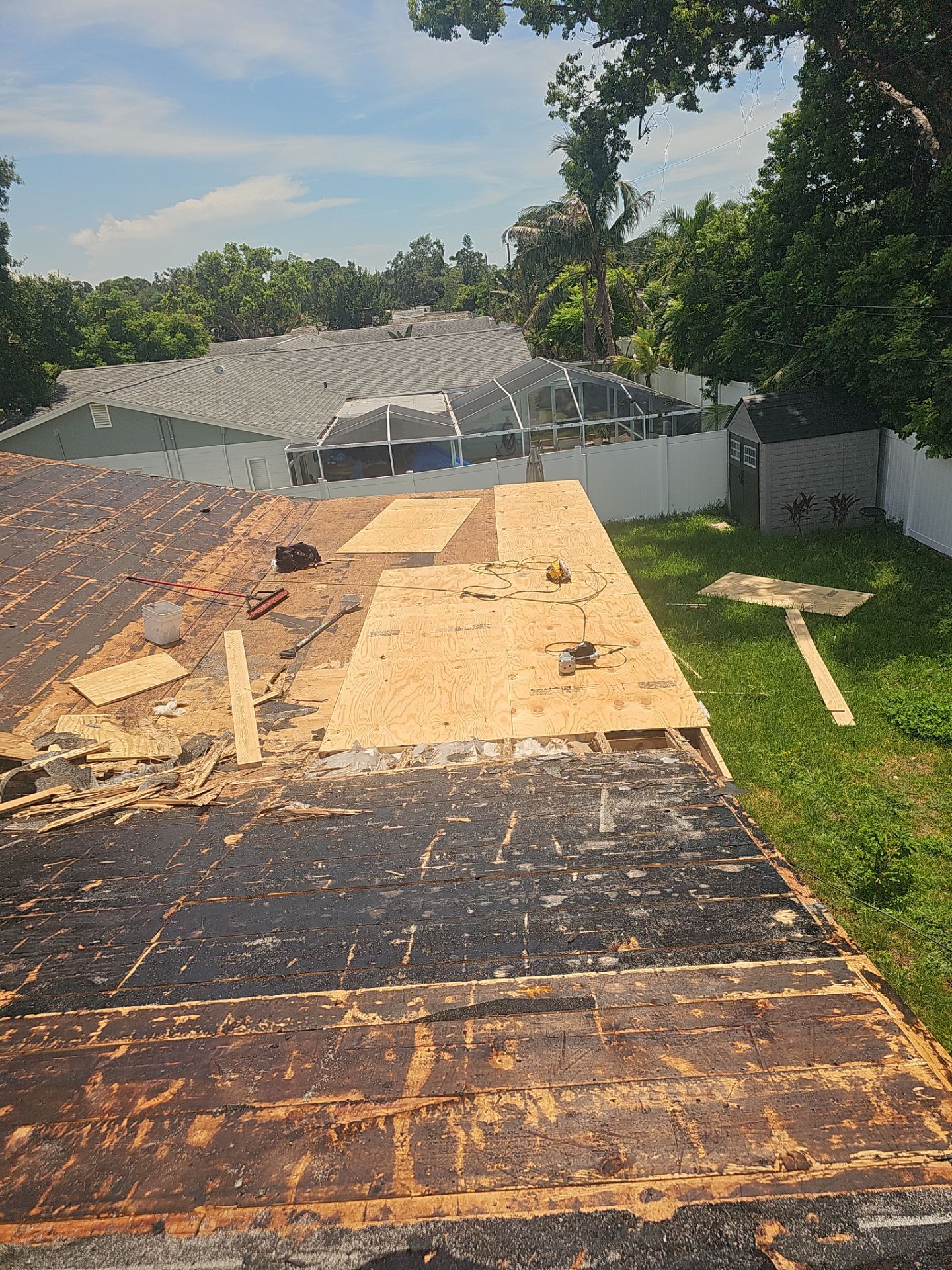 Project in Seminole 33772 by Mitchell Roofing Company LLC 
