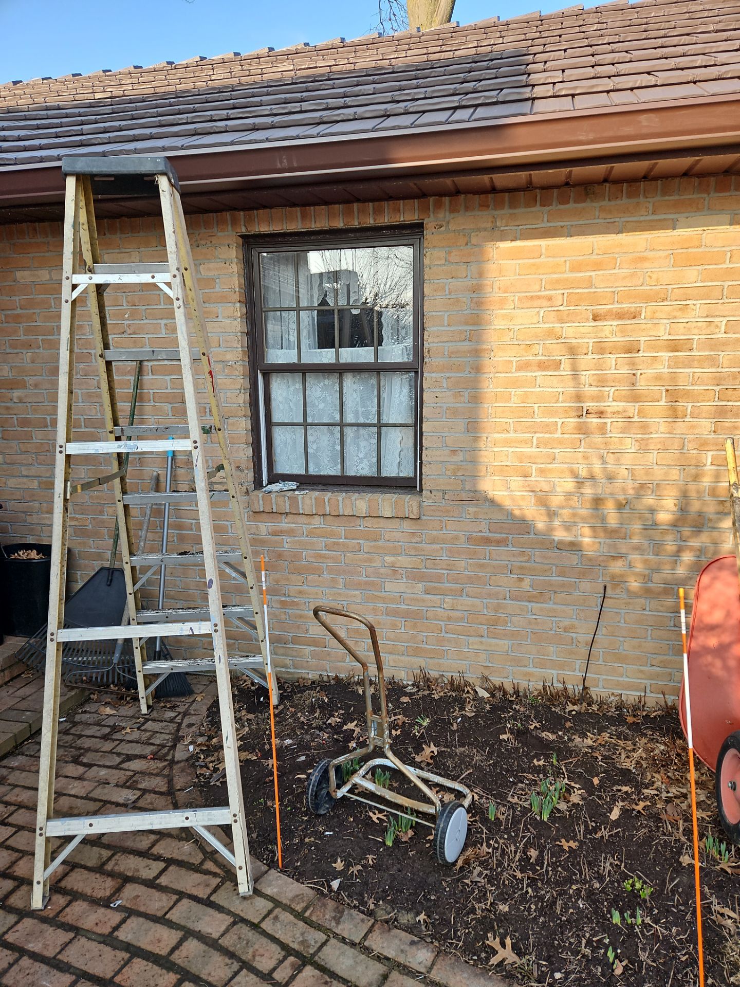 Residential Roofing Installation using Great American Shake - Mustang Brown by Nitro Roofing and Construction