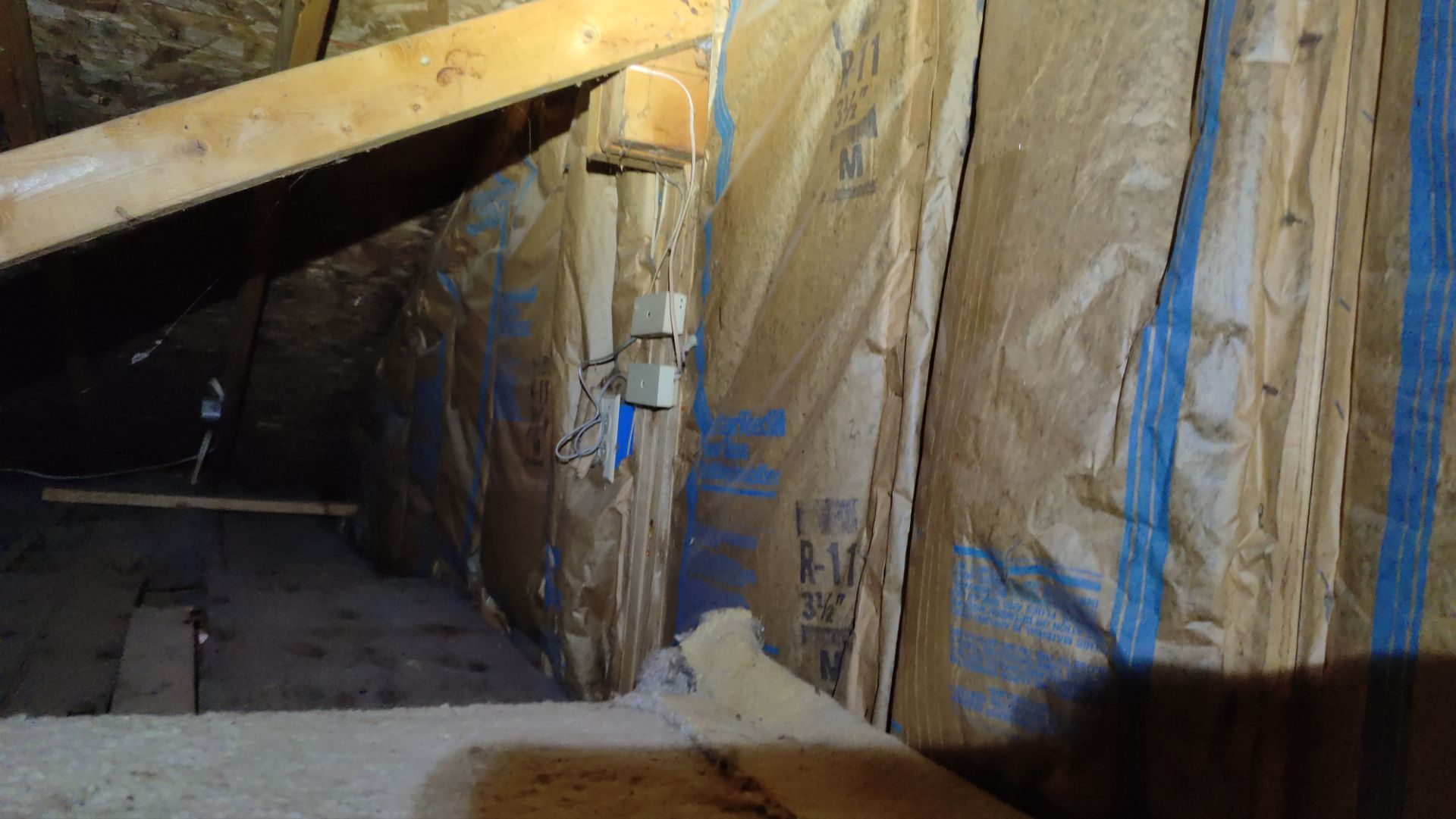 Roof Replacement using Owens Corning Onyx Black by 180 Contractors