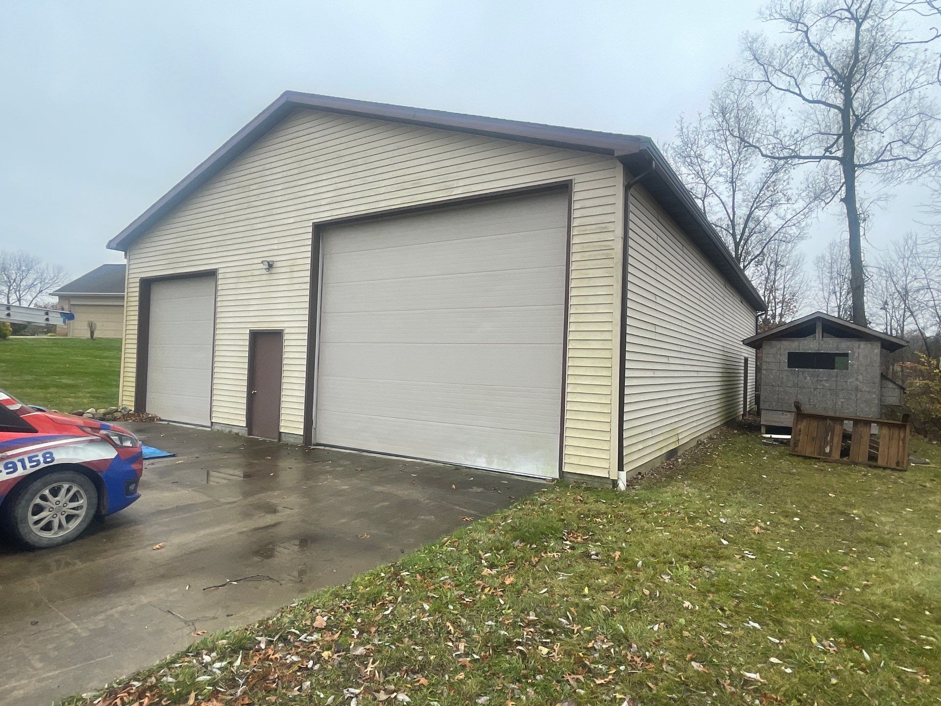 Siding Replacement using Certainteed Classic Restoration D4 by 180 Contractors