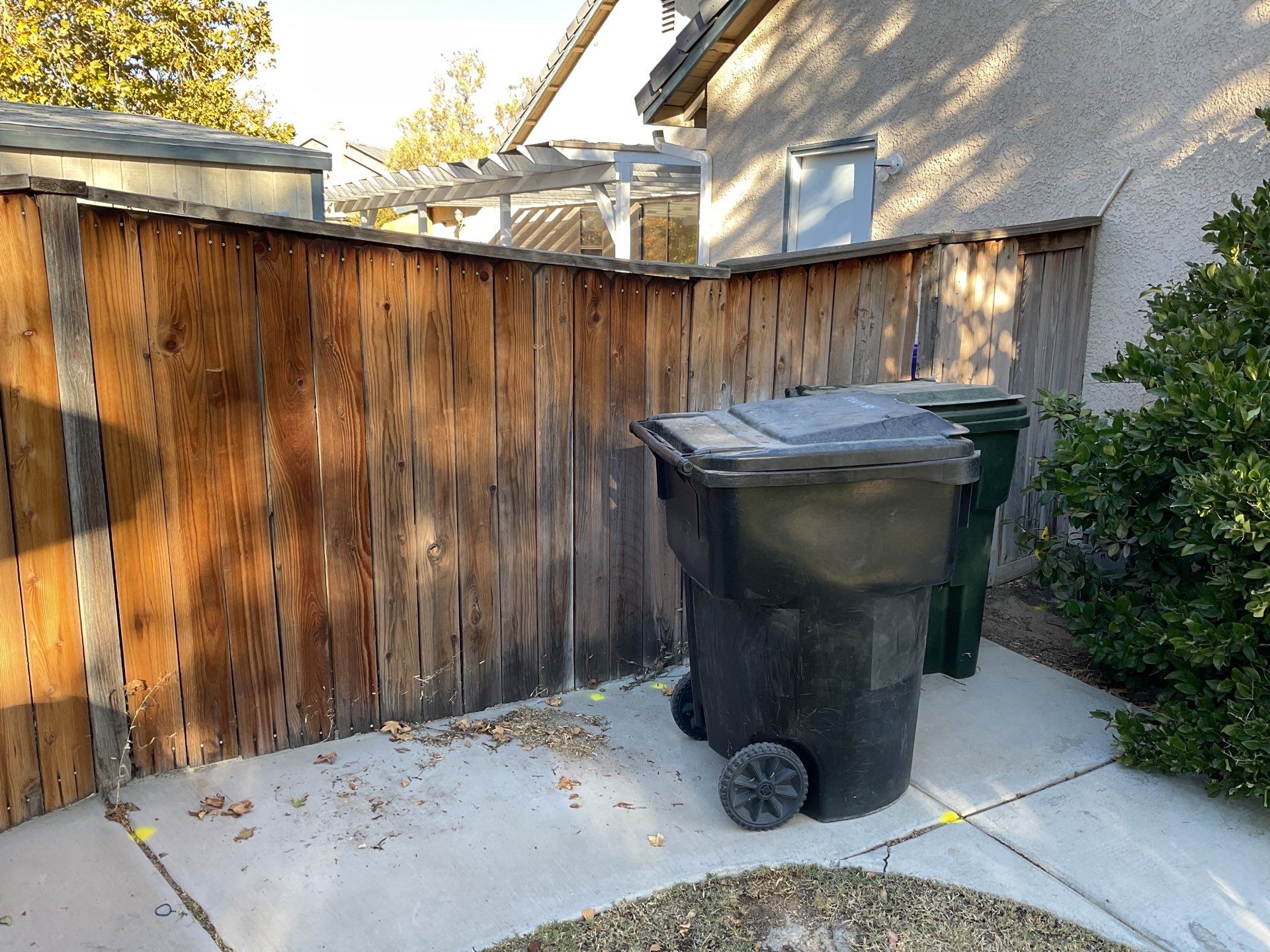 Fence Installation using Vinyl by Fence Guys Inc. 