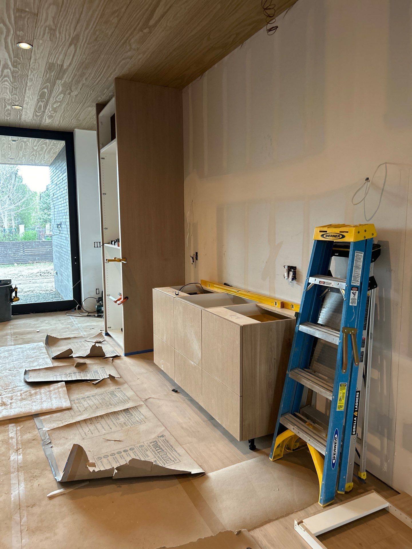 Denver Kitchen, Bath, Home Entertainment, and Closet Install by Concept 32, Inc.