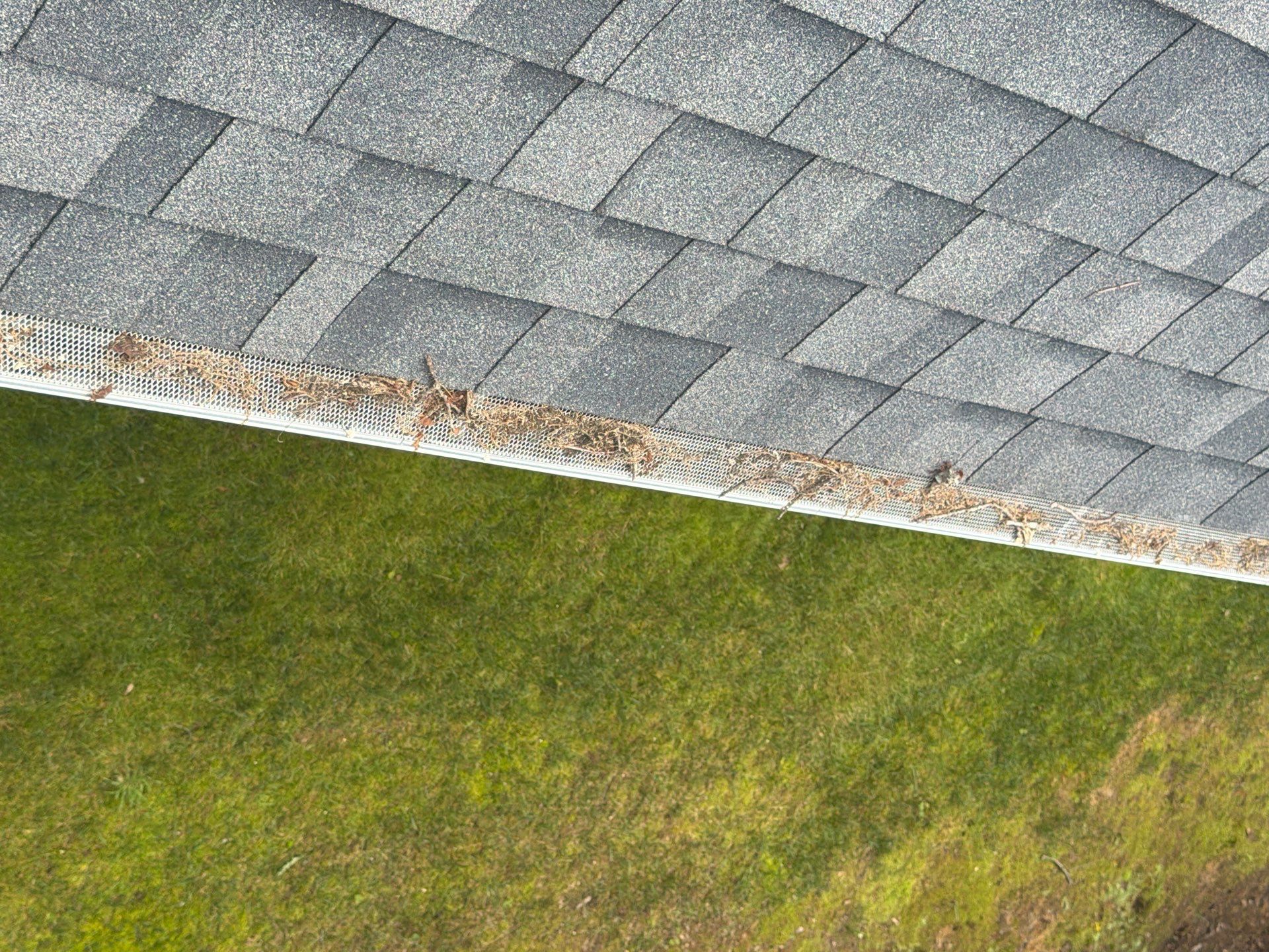 Gutter Cleaning and Roof Maintenance in Crossville, Tennessee by Affordable Pros