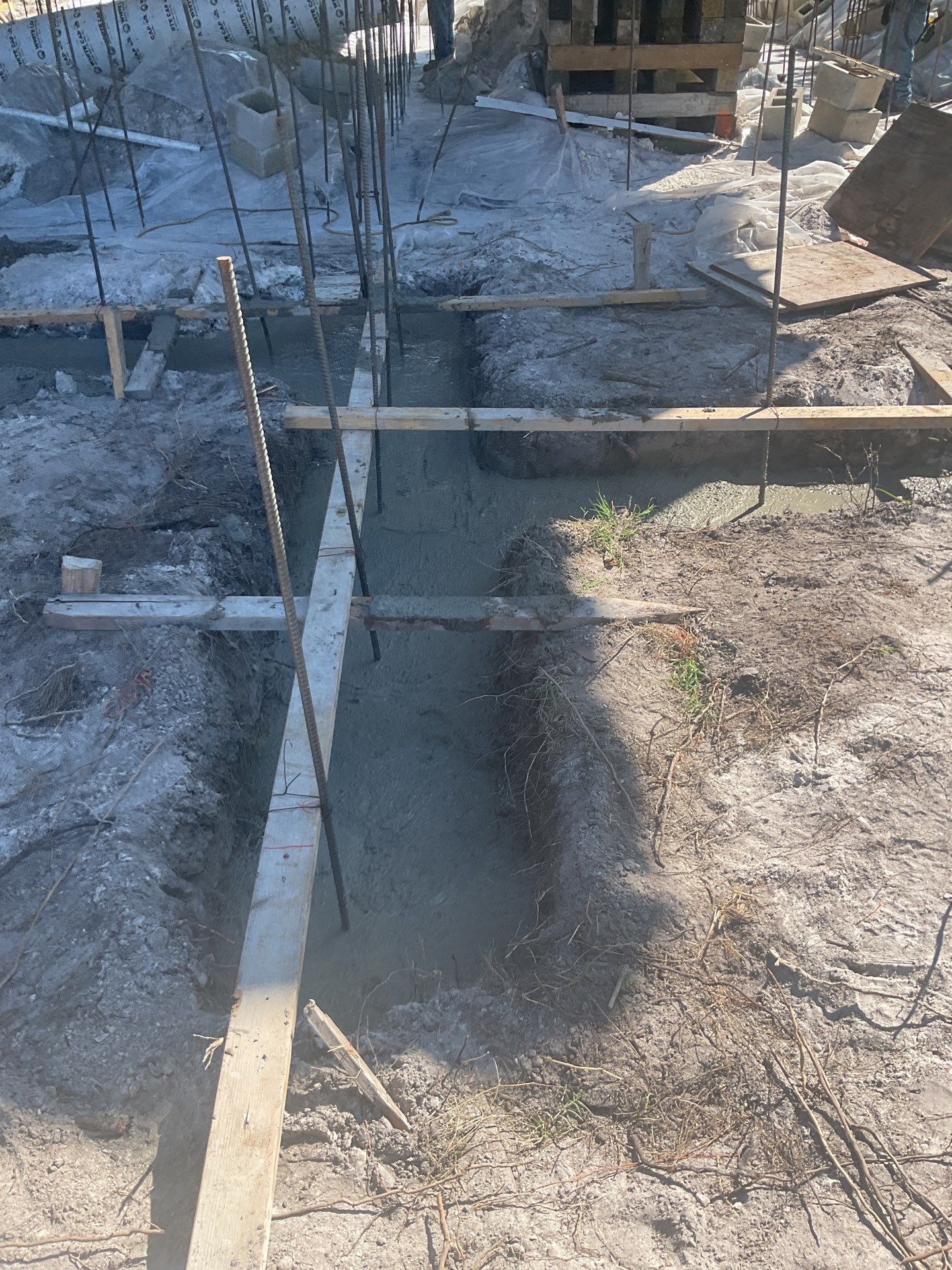 Raising a house on Sanibel Island by Southern Gulf Construction