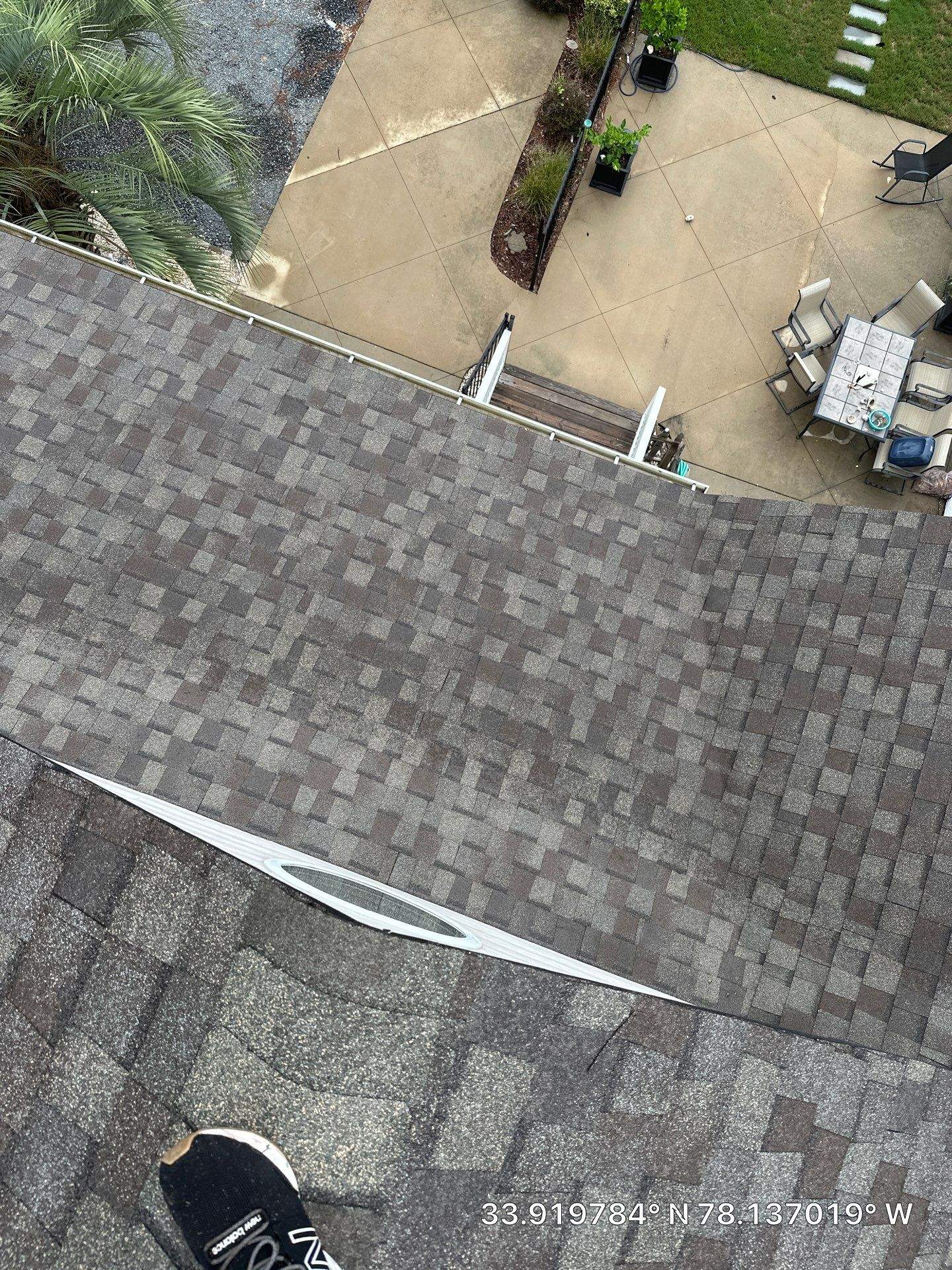 CertainTeed Landmark Weatheredwood Roof Replacement by RGR Construction and Roofing, LLC