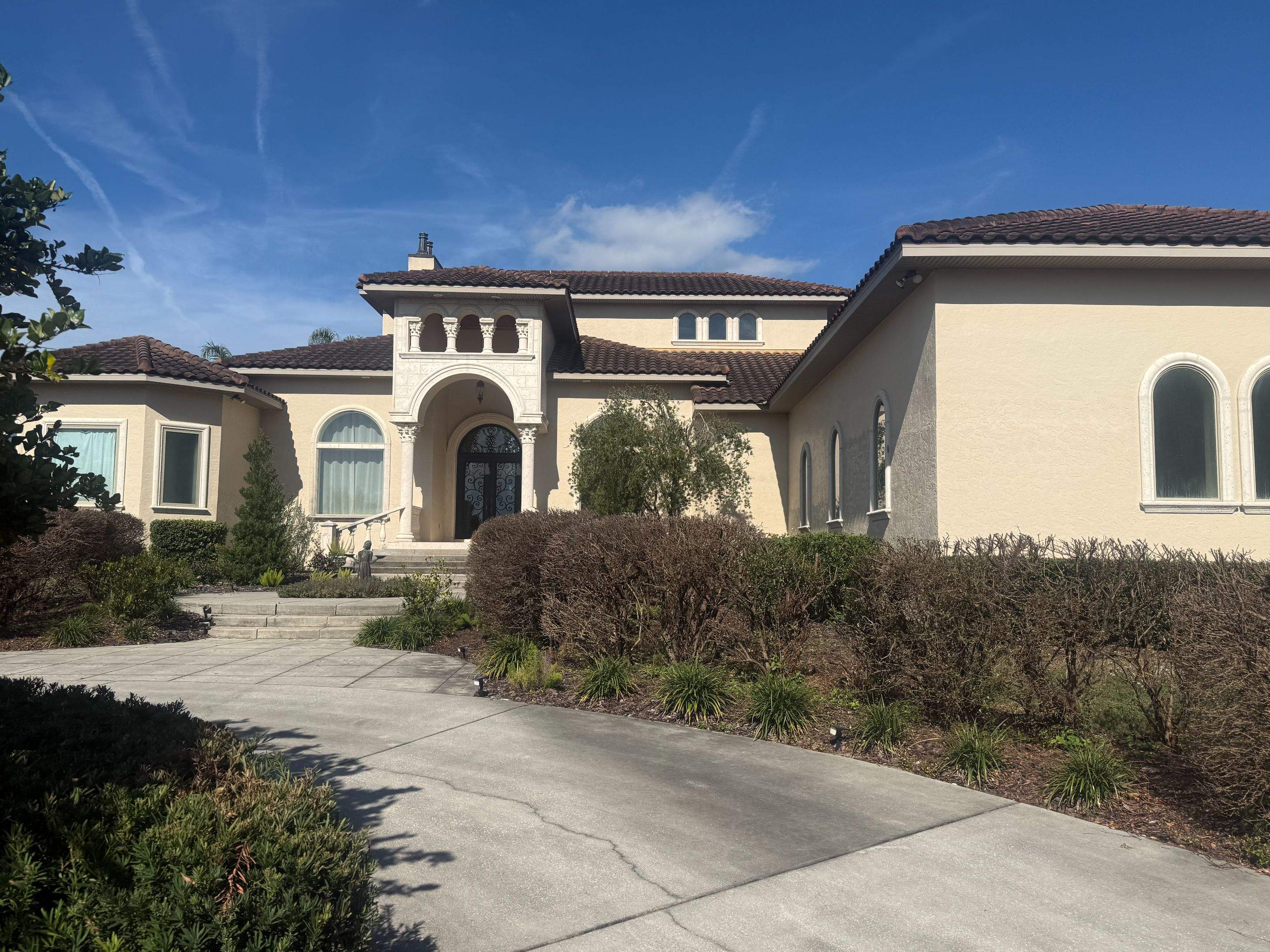 Roof and Exterior Cleaning at Ocala Family Compound by Infinite Exteriors LLC