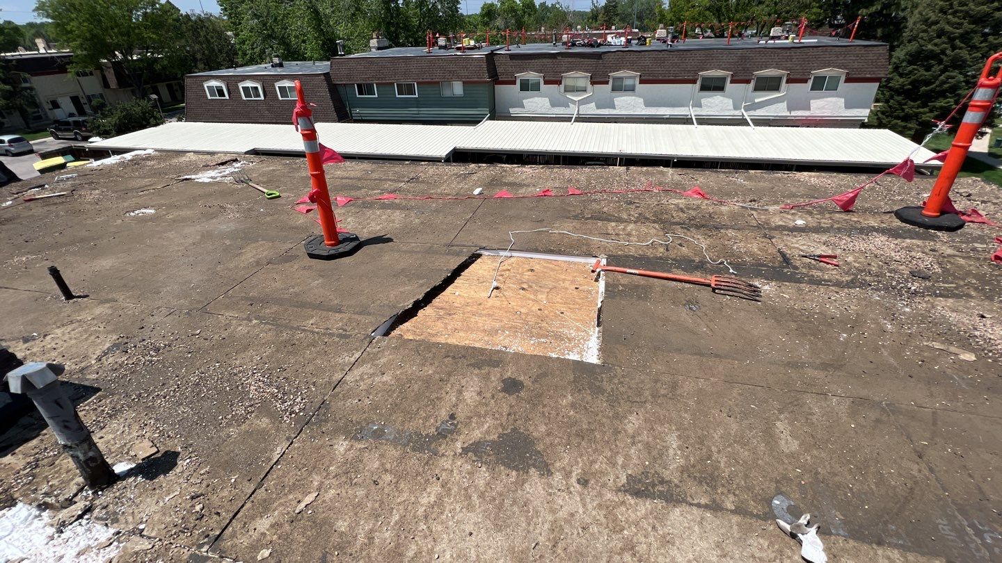 Commercial Roofing Installation using MuleHide EPDM .60 - BLACK by A to Z Roofing