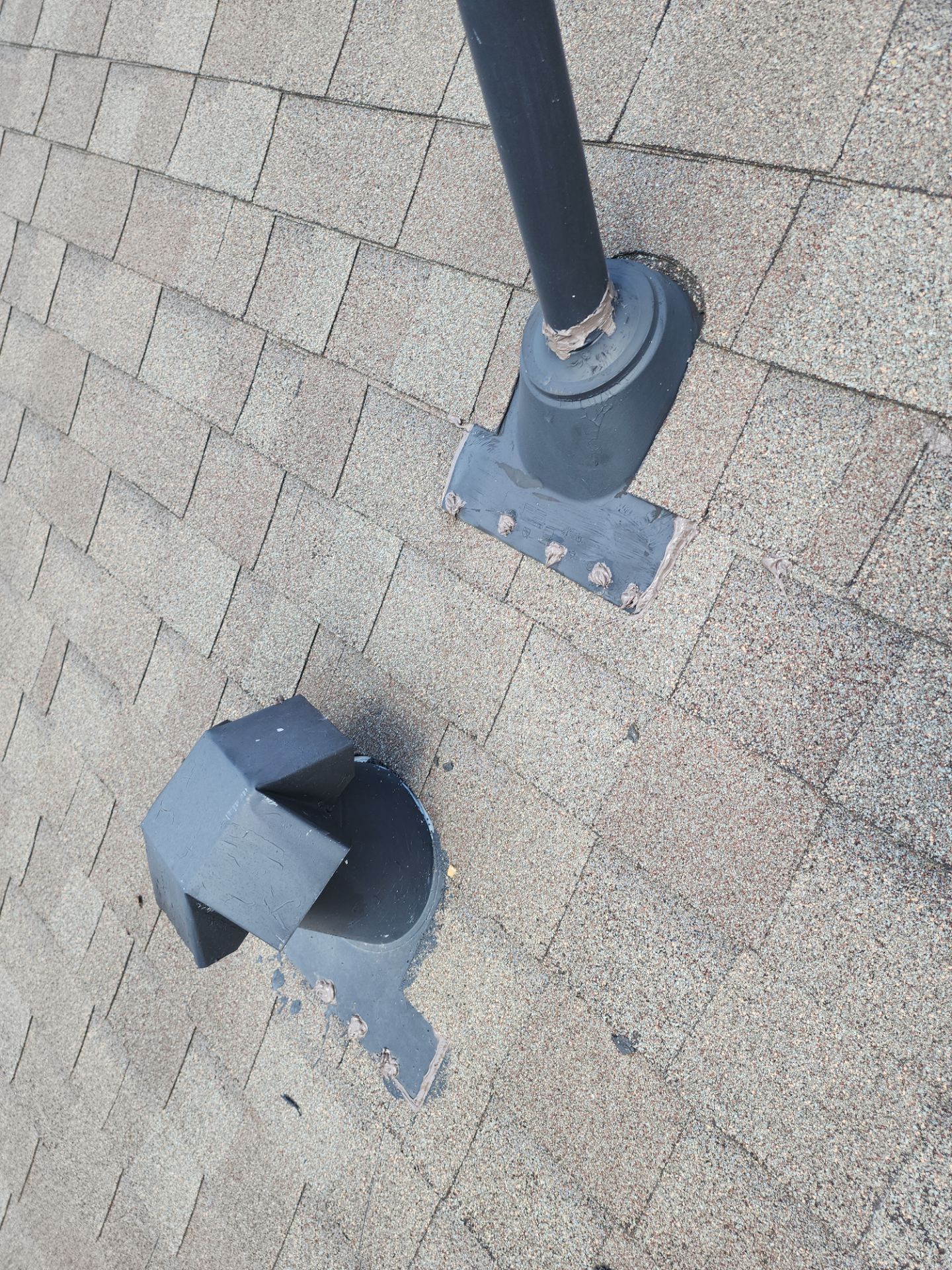 Hail Damage using Owen's Corning Duration (Lifetime) Shingles by Roof Repair Company